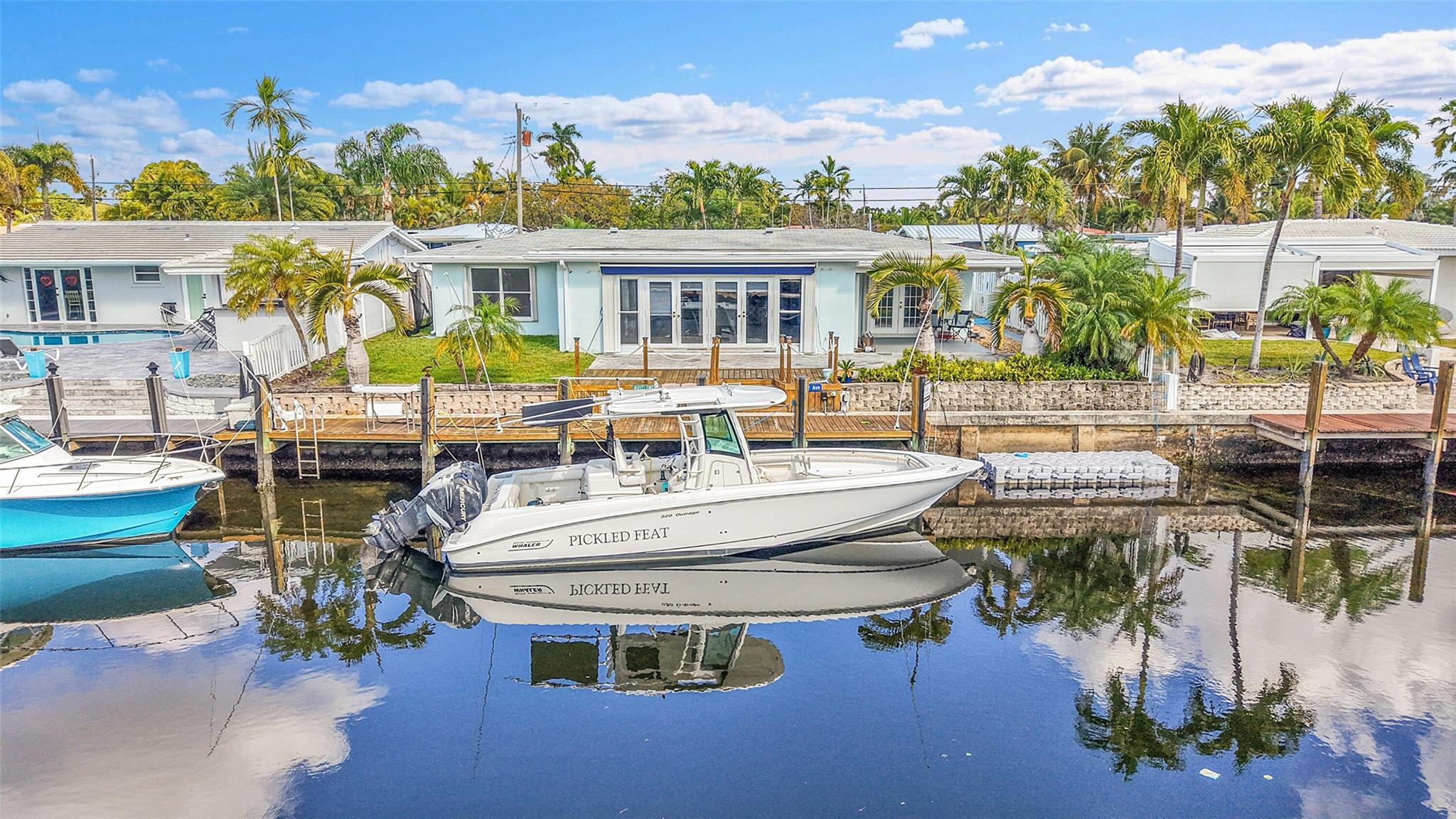 220 SE 10th Street, Pompano Beach