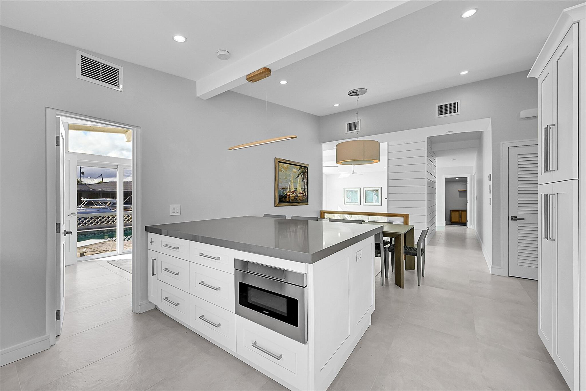 441 SE 14th Avenue