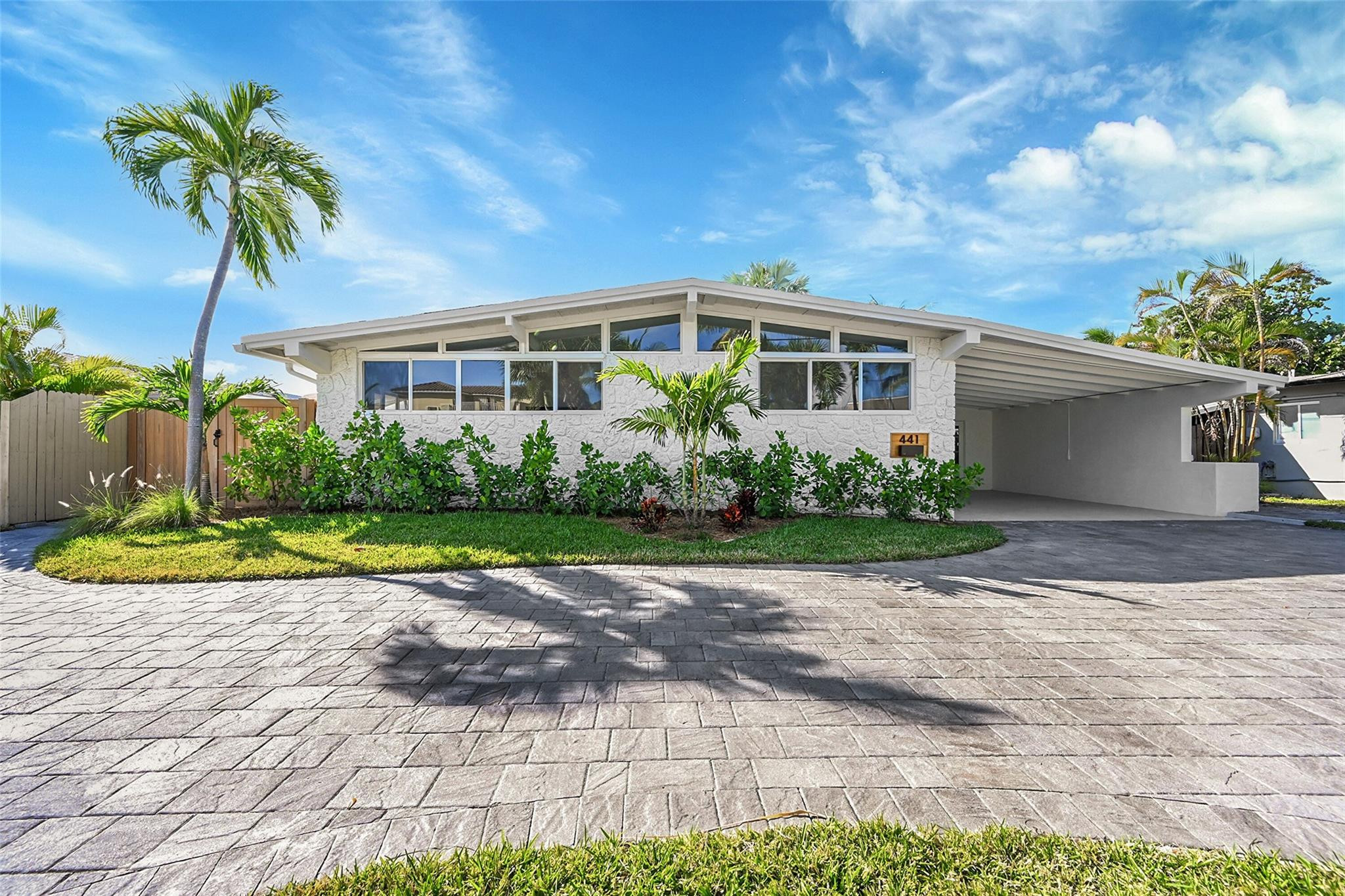 441 SE 14th Avenue
