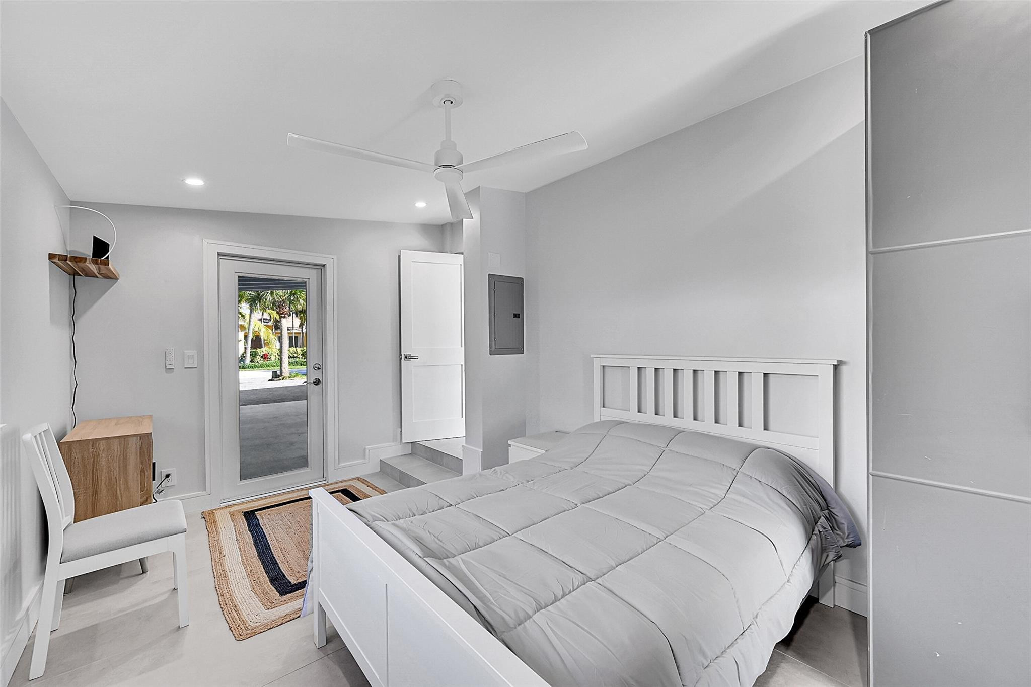 441 SE 14th Avenue