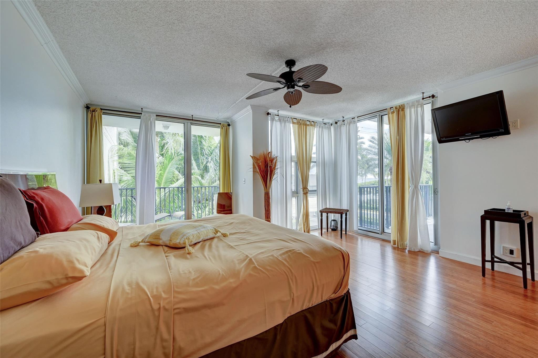 525 N Ocean Boulevard T-2