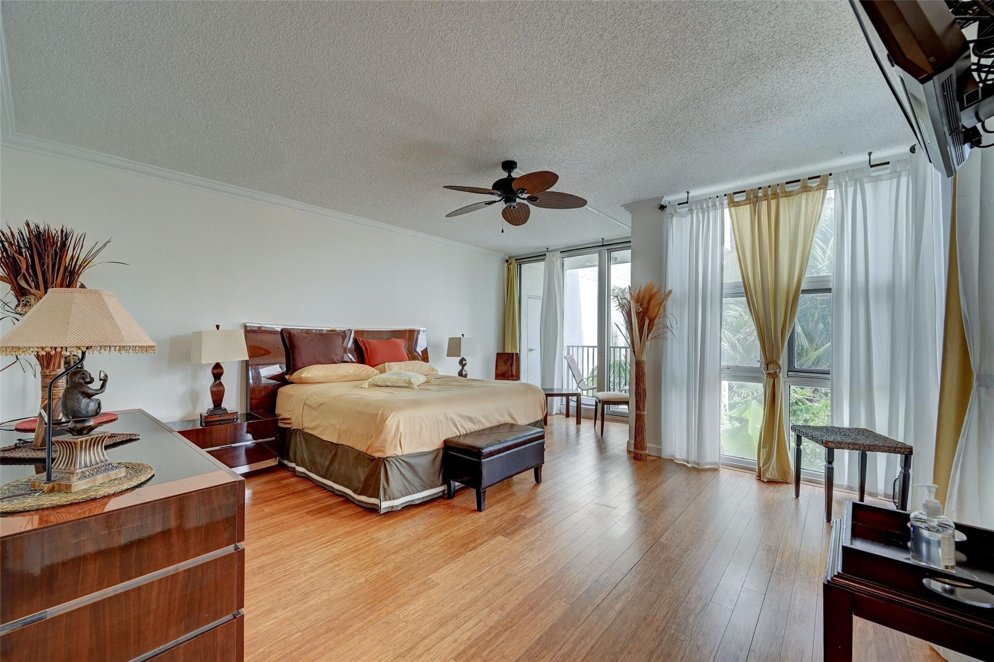 525 N Ocean Boulevard T-2