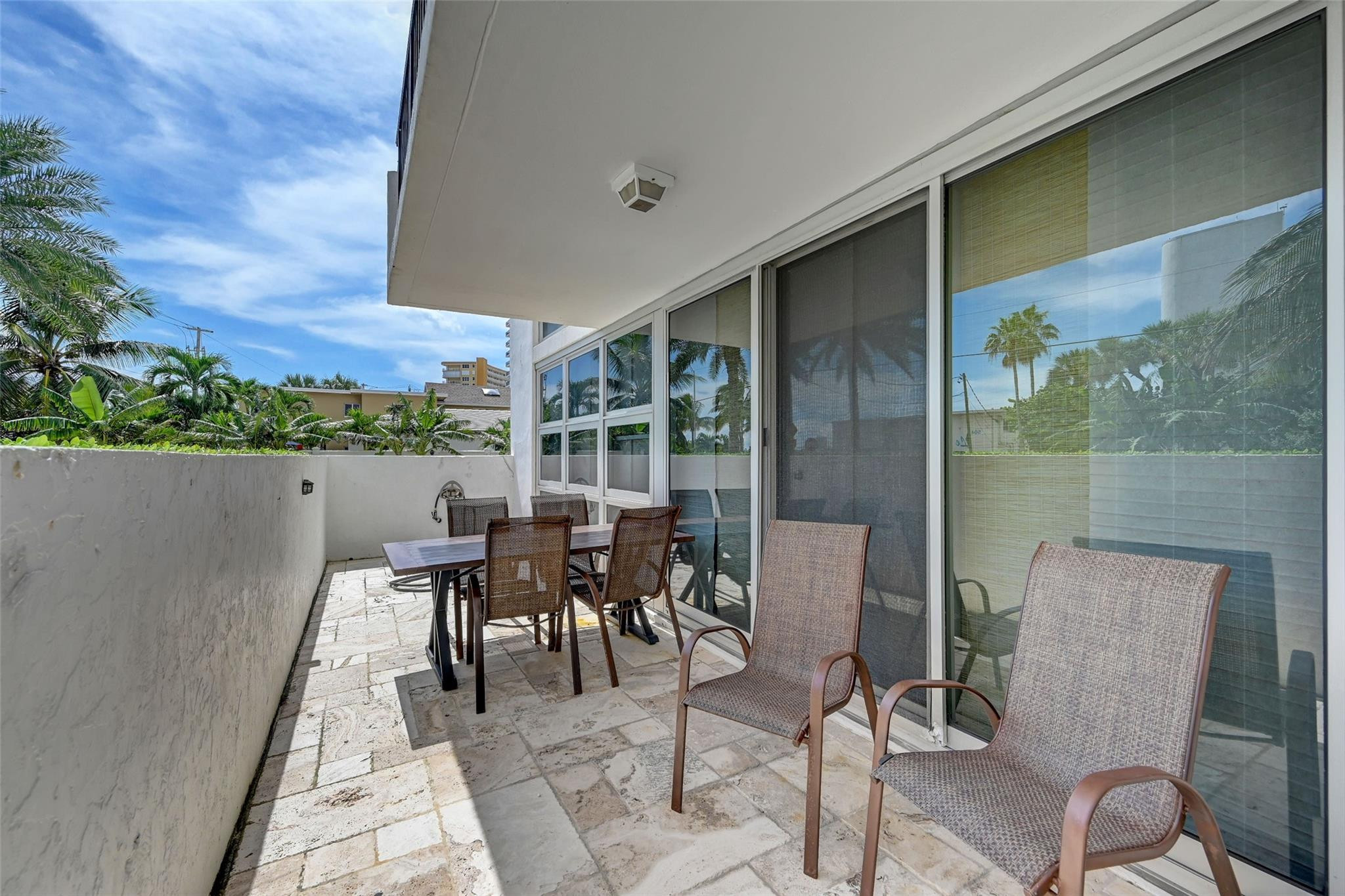 525 N Ocean Boulevard T-2