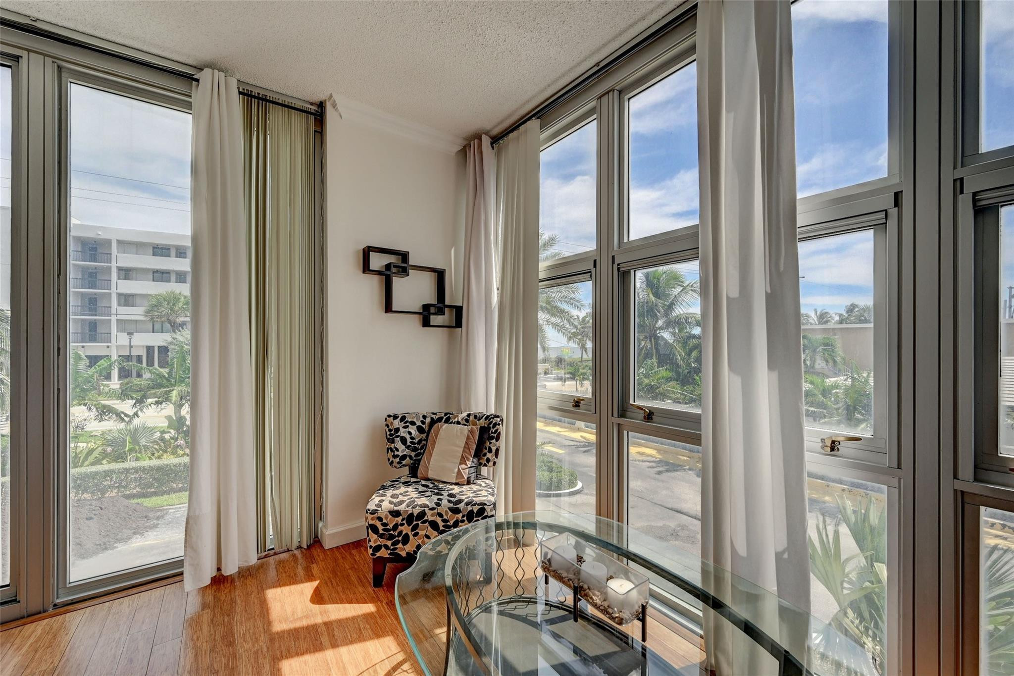 525 N Ocean Boulevard T-2