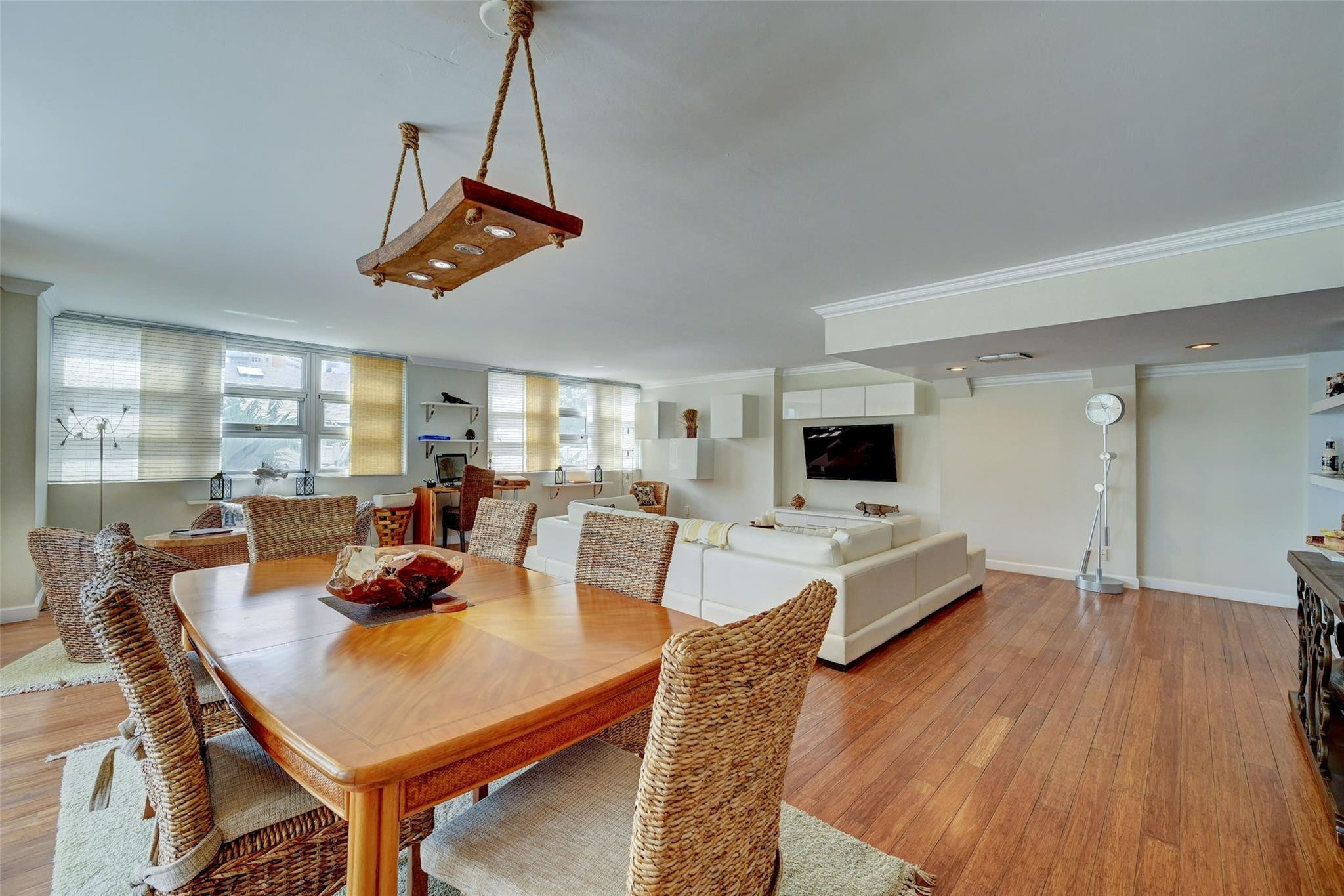 525 N Ocean Boulevard T-2