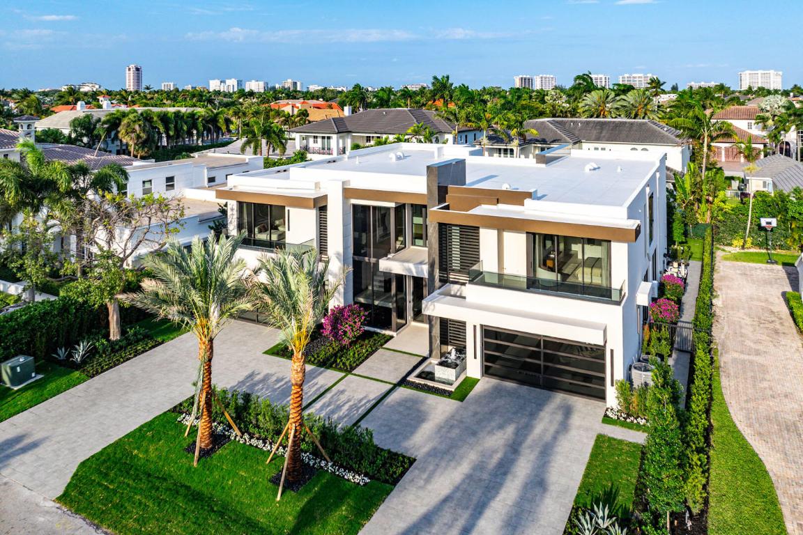 2172 W Maya Palm Drive