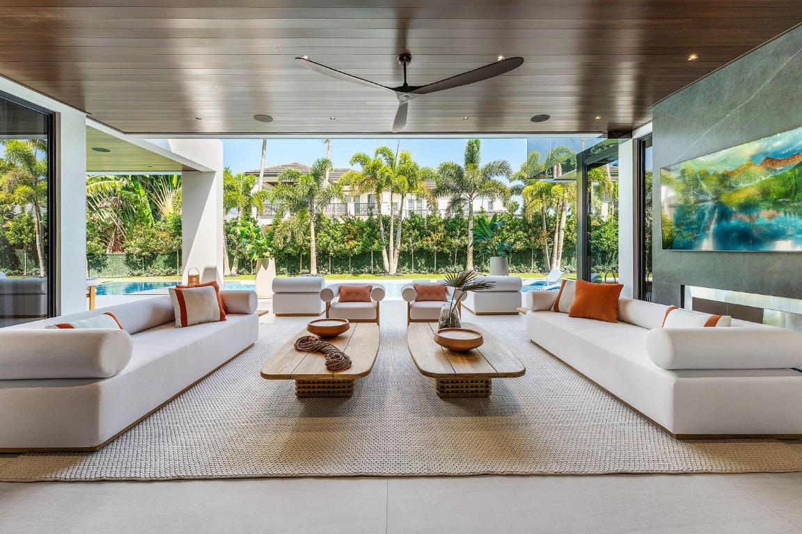 2172 W Maya Palm Drive