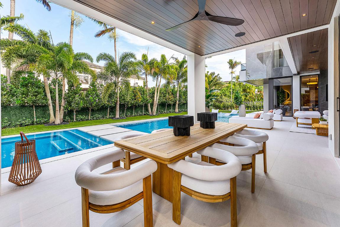 2172 W Maya Palm Drive