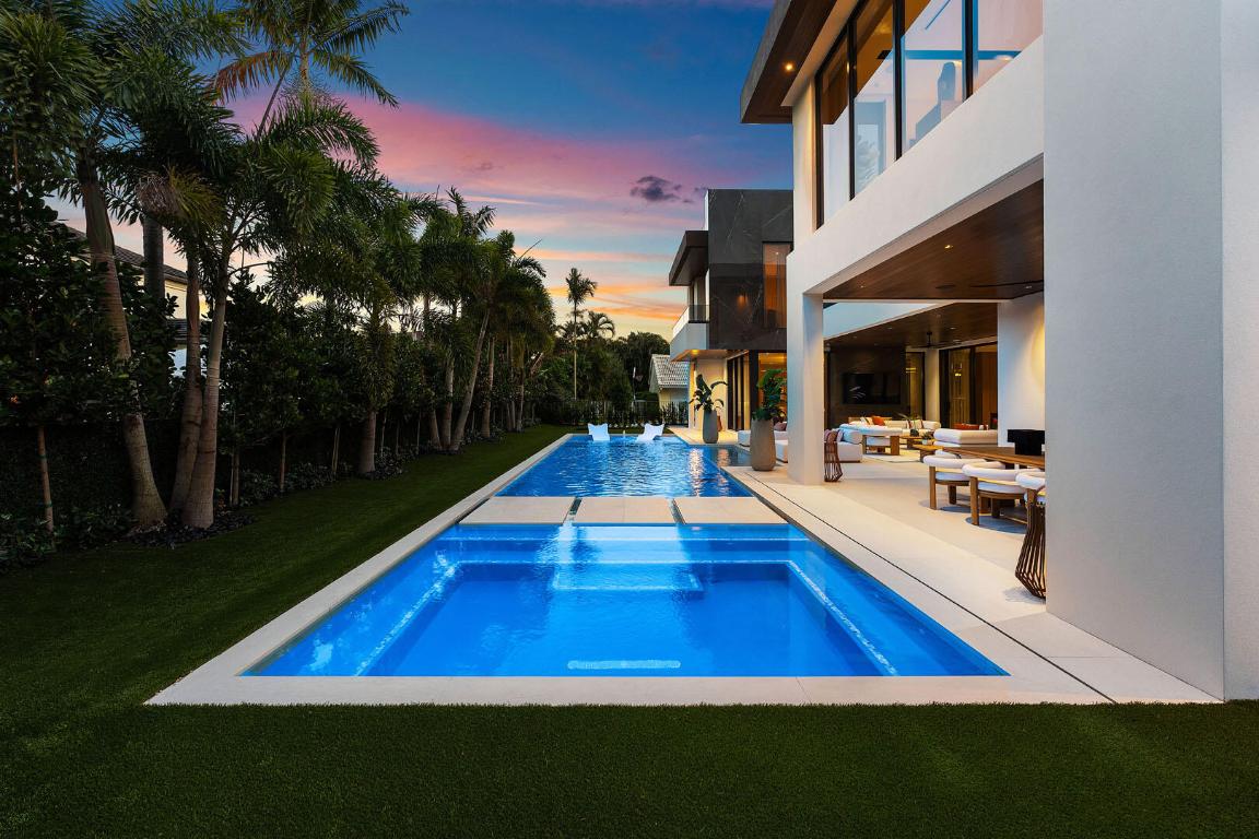 2172 W Maya Palm Drive