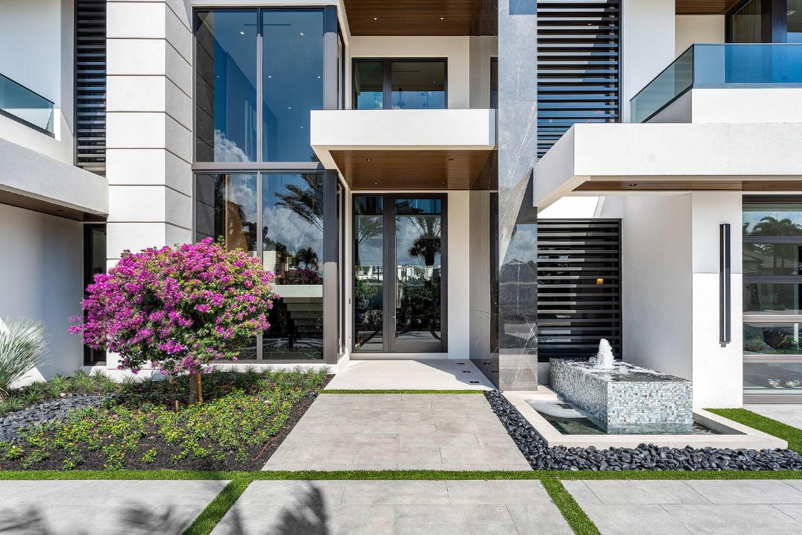 2172 W Maya Palm Drive