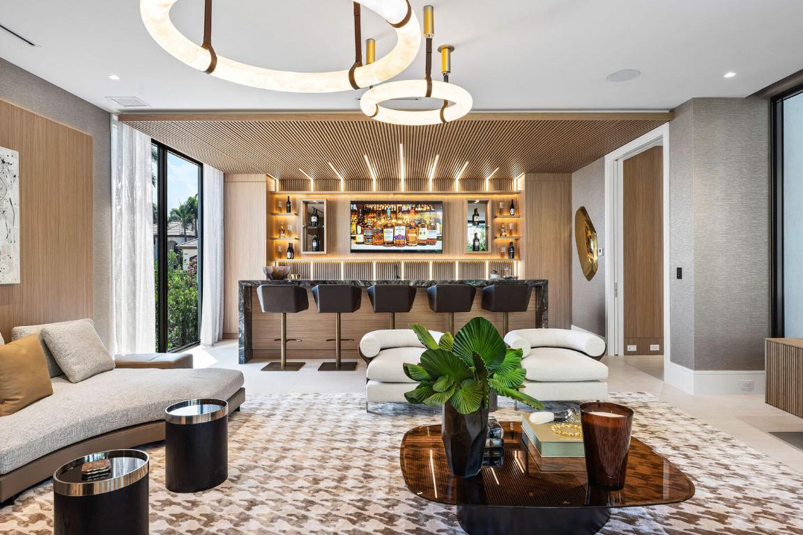 2172 W Maya Palm Drive