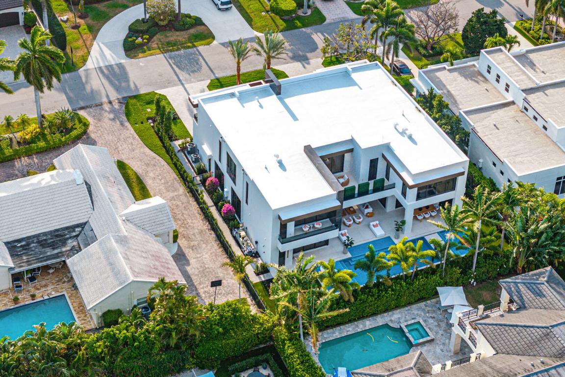 2172 W Maya Palm Drive