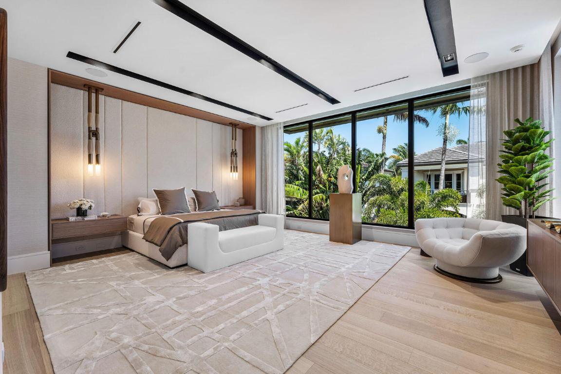 2172 W Maya Palm Drive