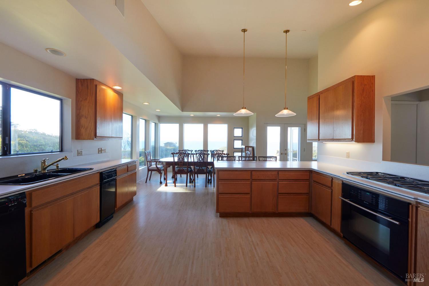 30200 N Hwy 1 Highway