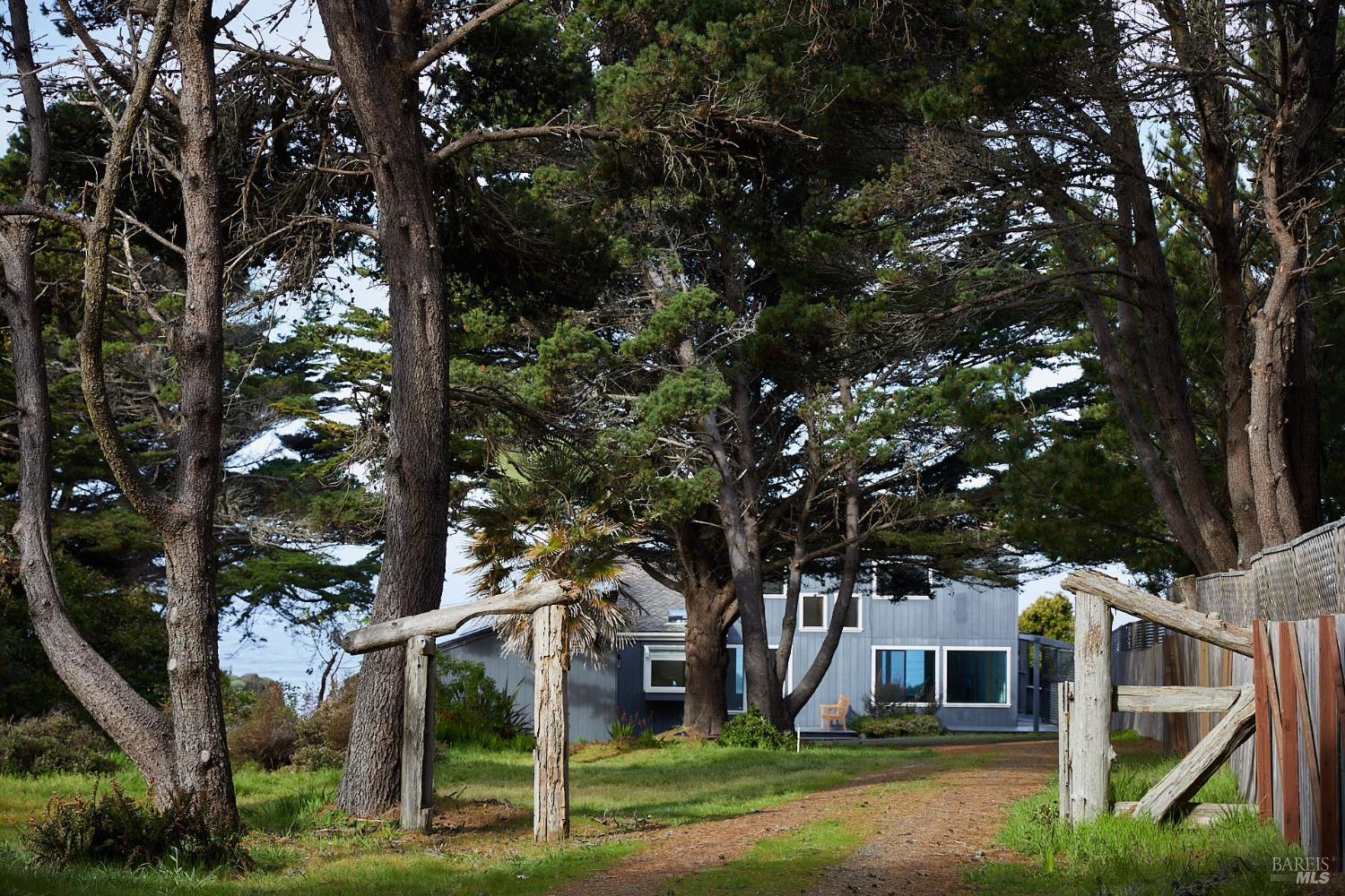 30200 N Hwy 1 Highway