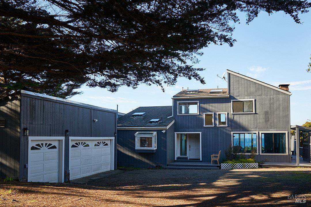 30200 N Hwy 1 Highway