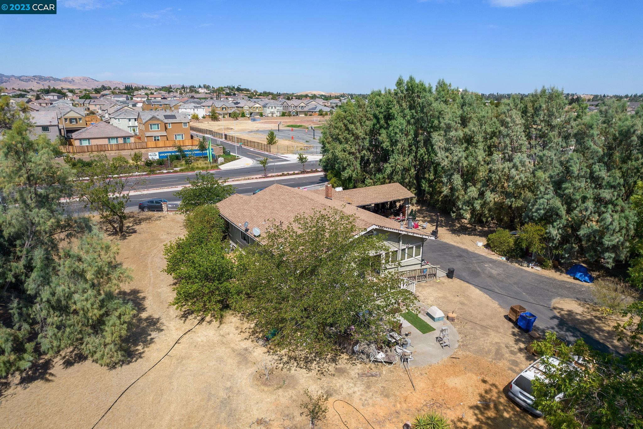 5225 Heidorn Ranch Rd