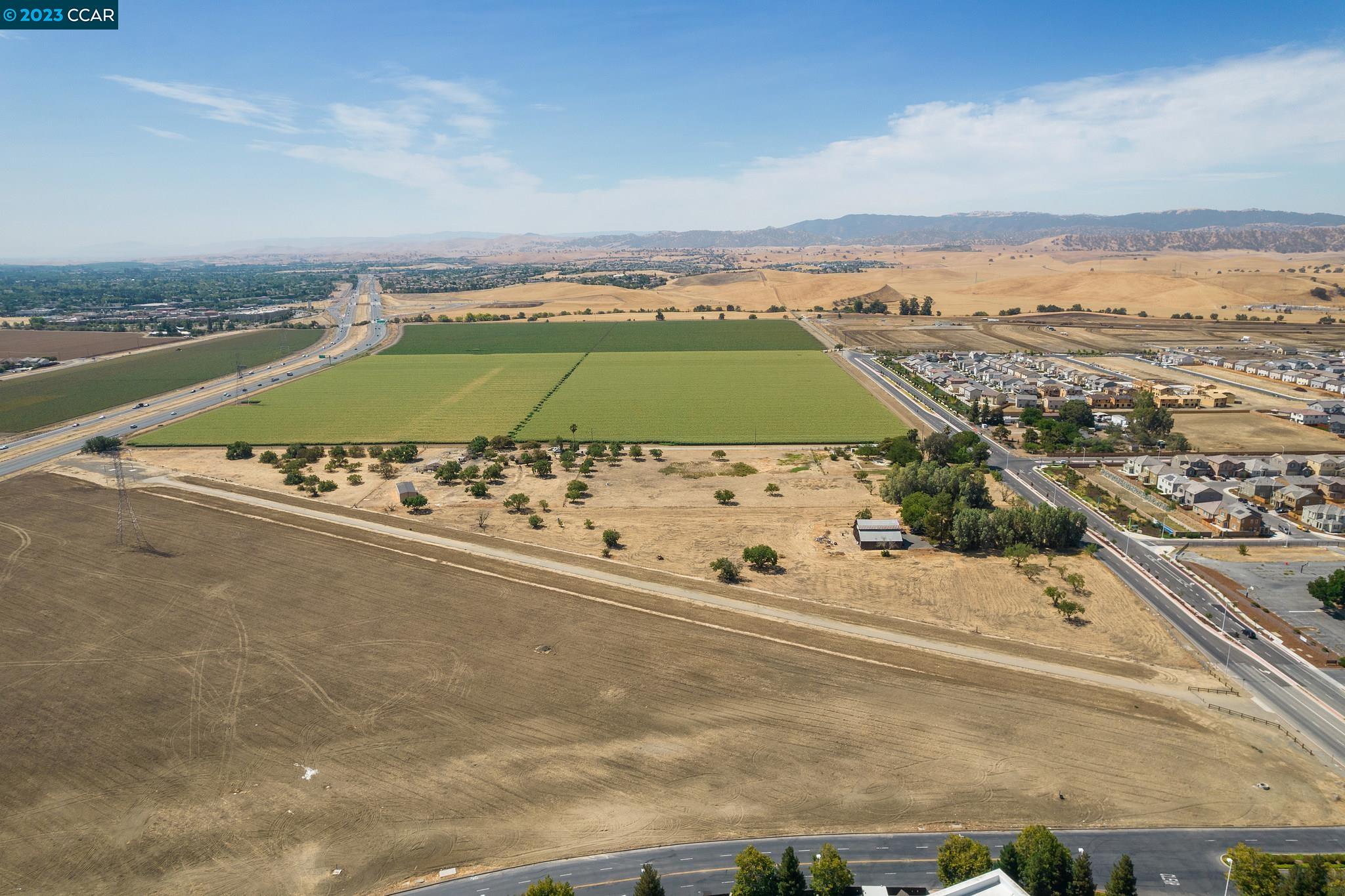5225 Heidorn Ranch Rd