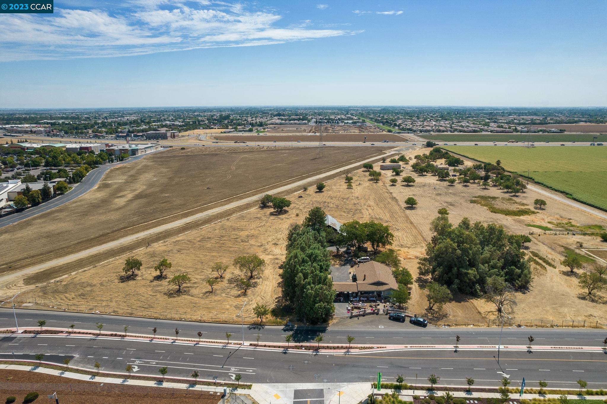 5225 Heidorn Ranch Rd
