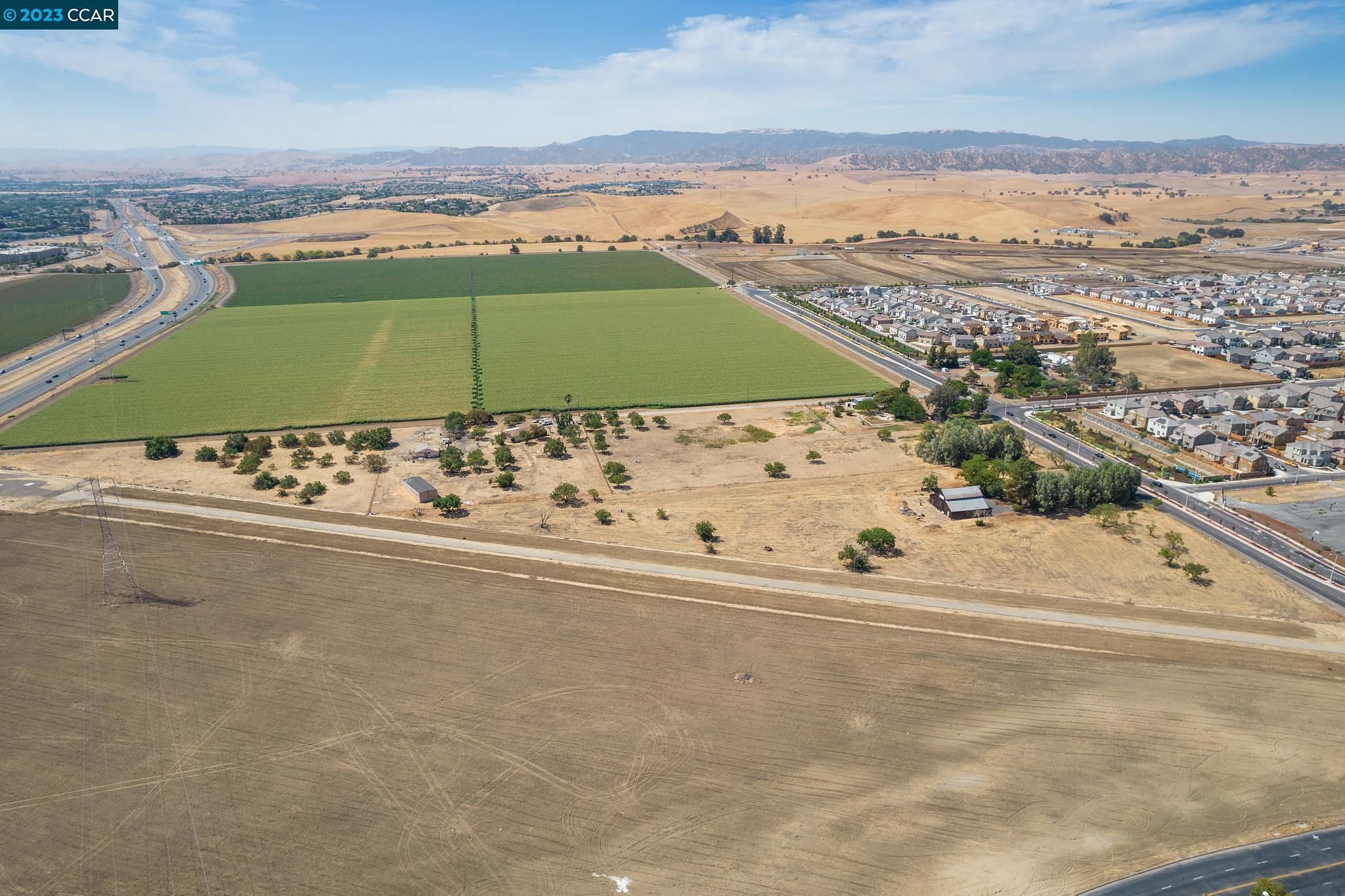 5225 Heidorn Ranch Rd