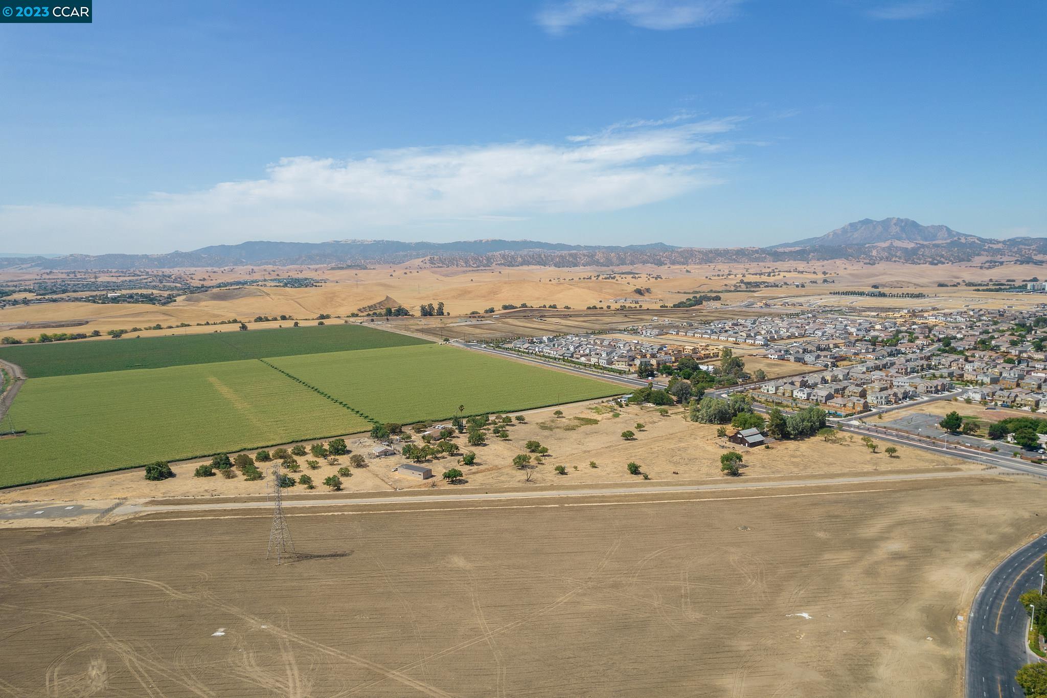 5225 Heidorn Ranch Rd