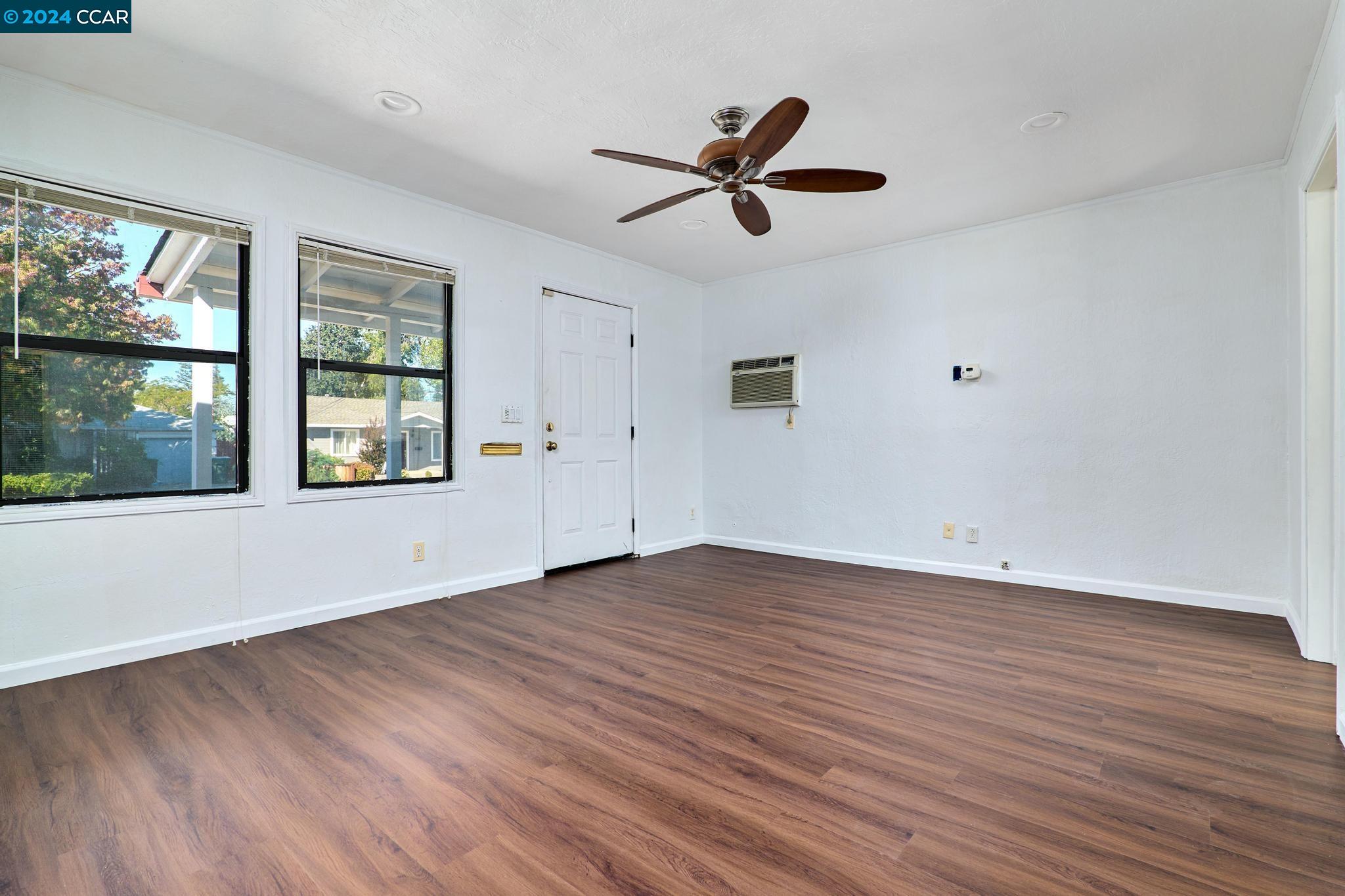 1360 San Carlos Ave