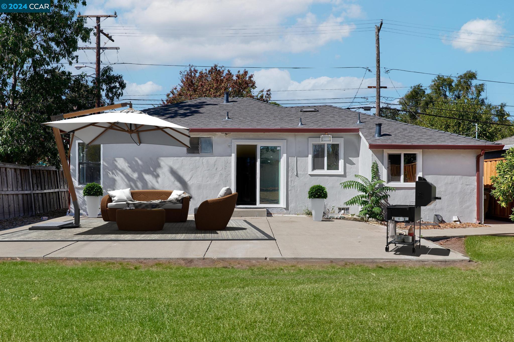 1360 San Carlos Ave