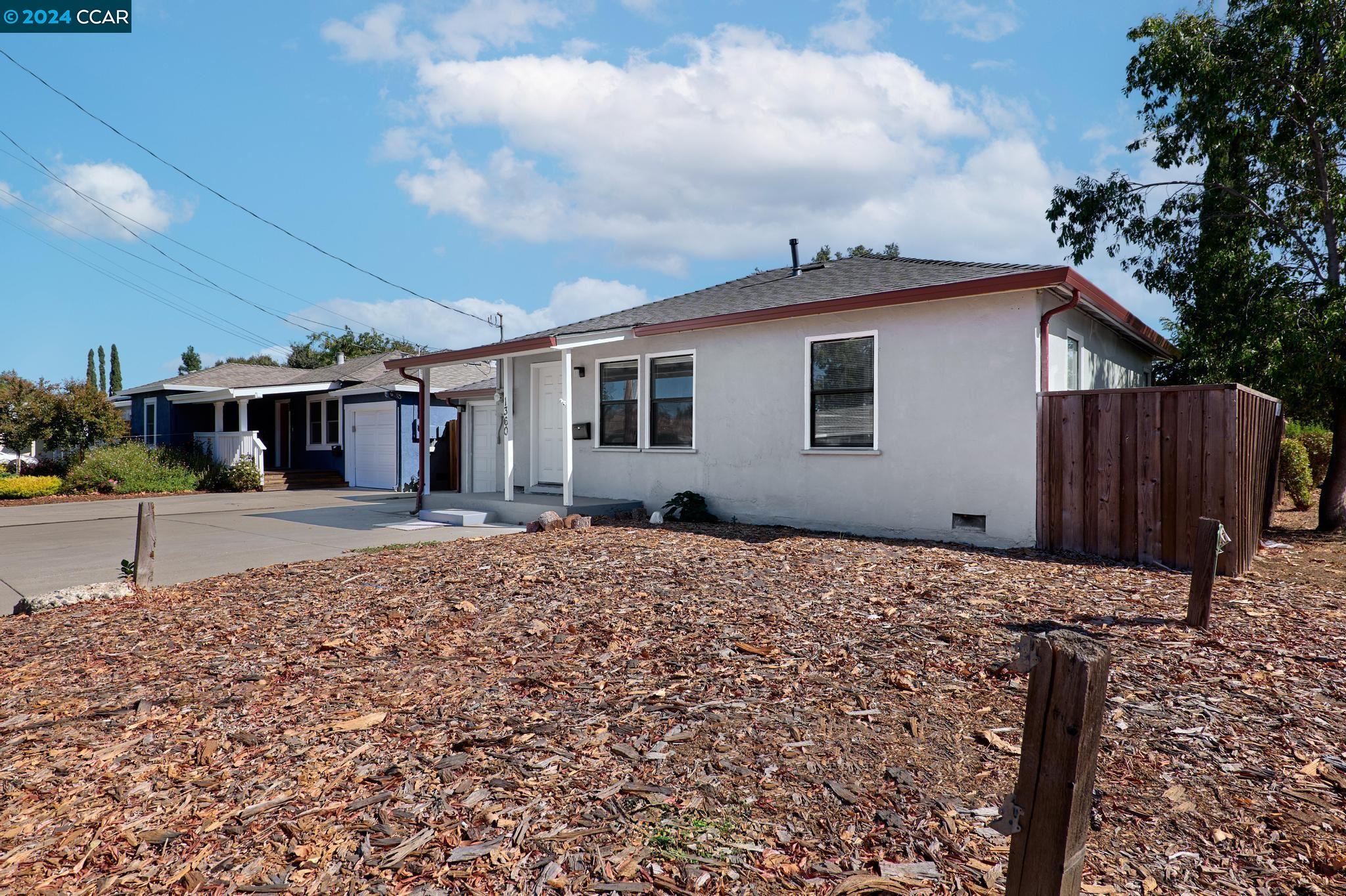 1360 San Carlos Ave