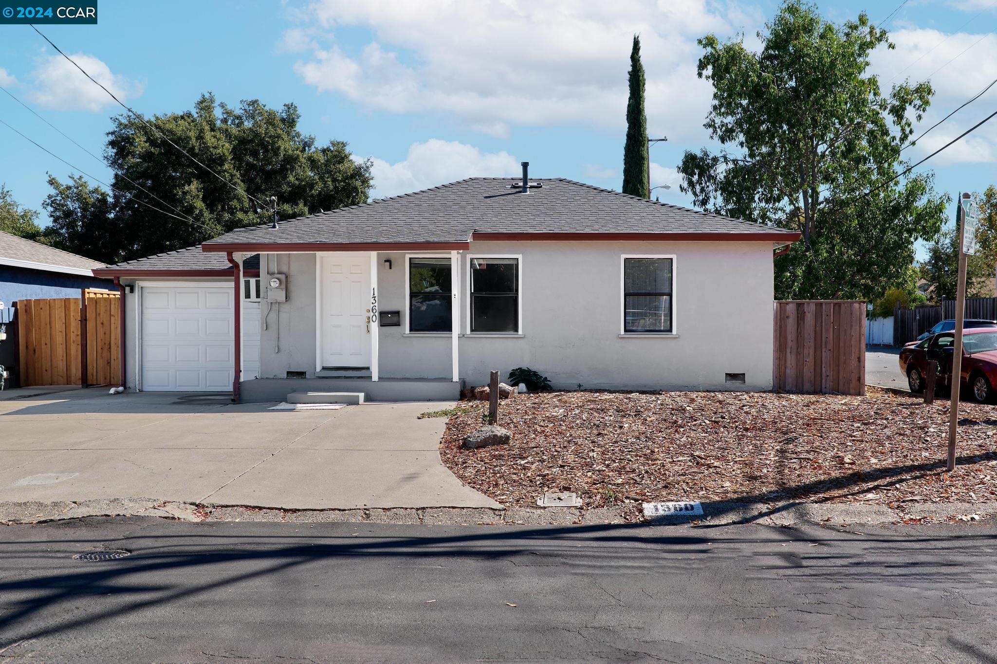 1360 San Carlos Ave