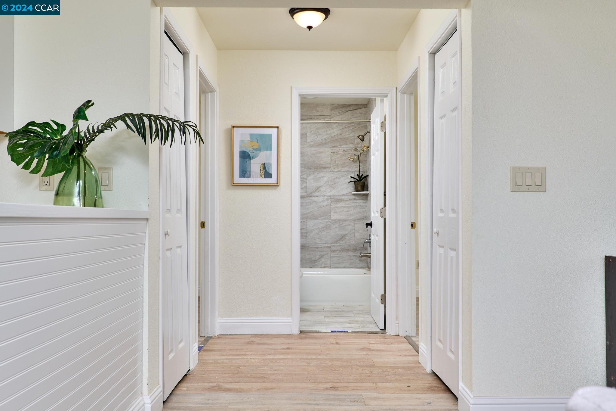 160 Sunrise Dr