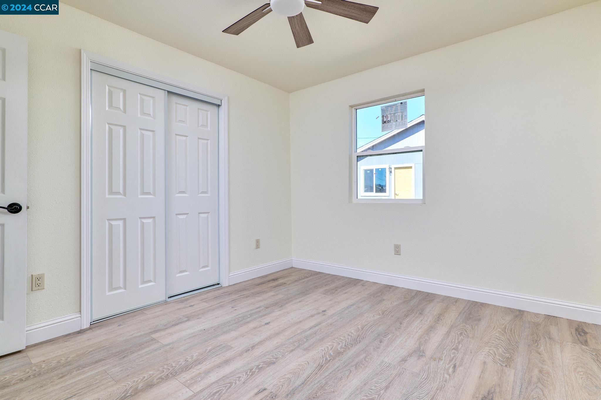 160 Sunrise Dr