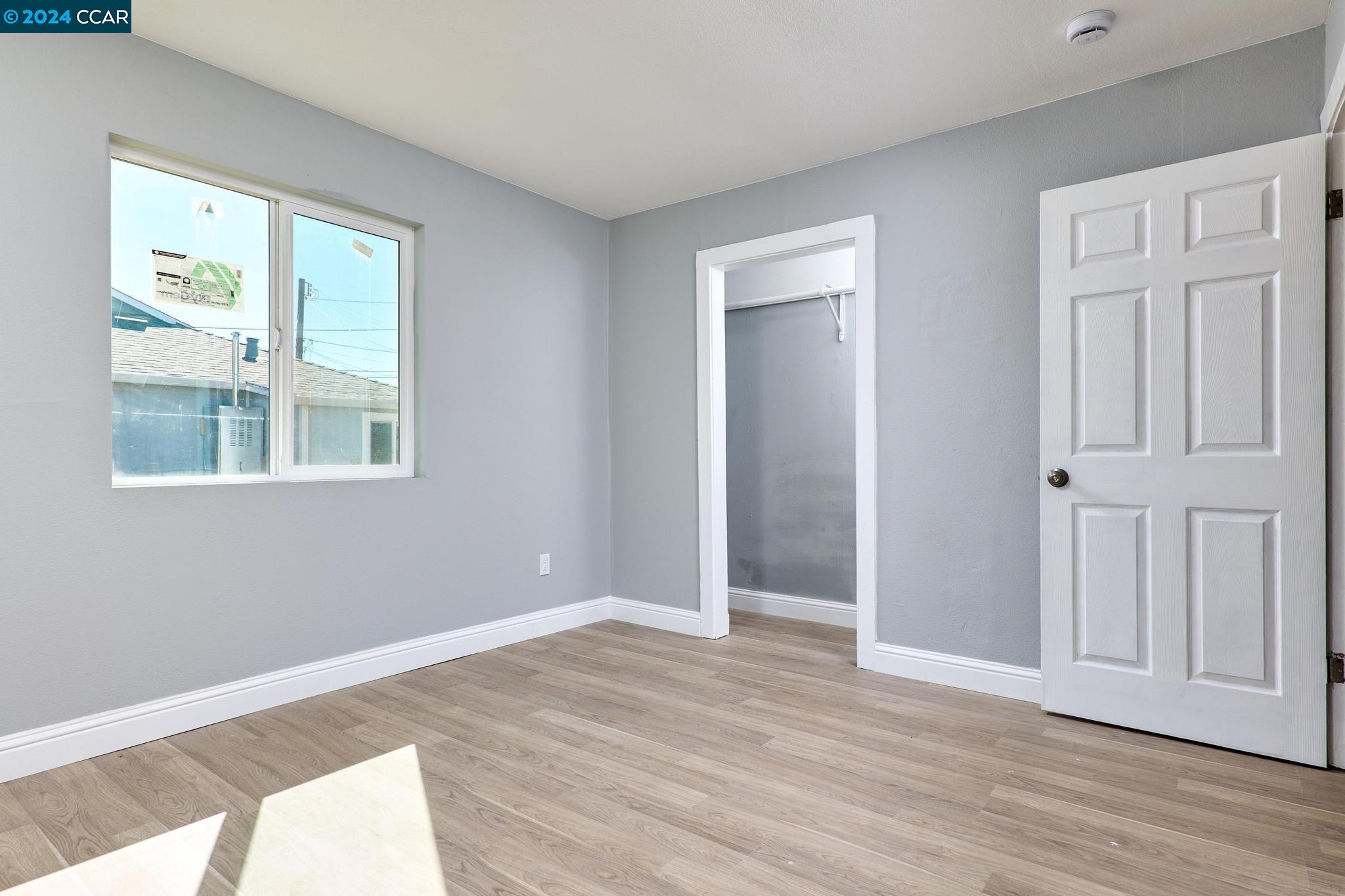 160 Sunrise Dr