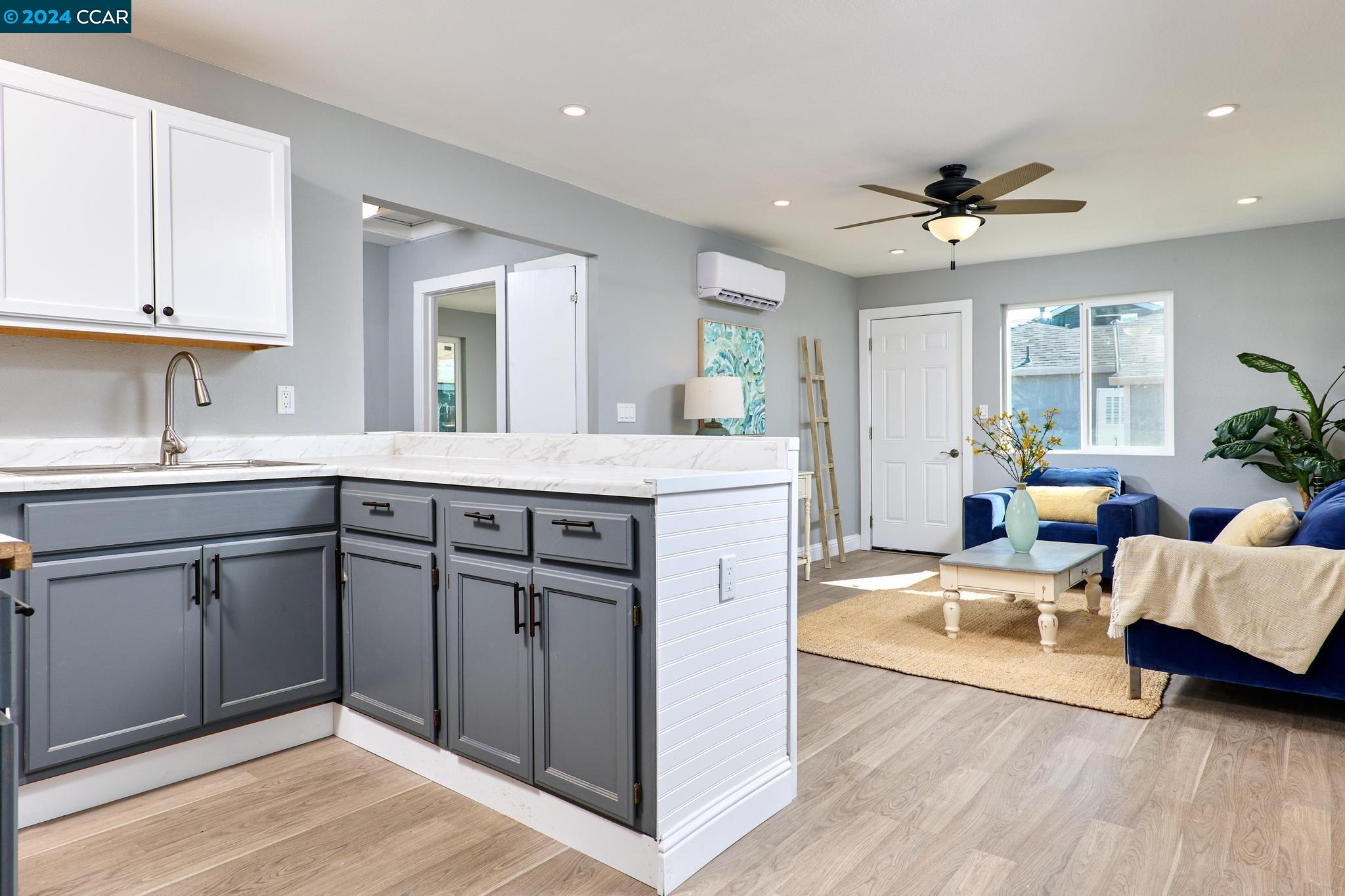 160 Sunrise Dr