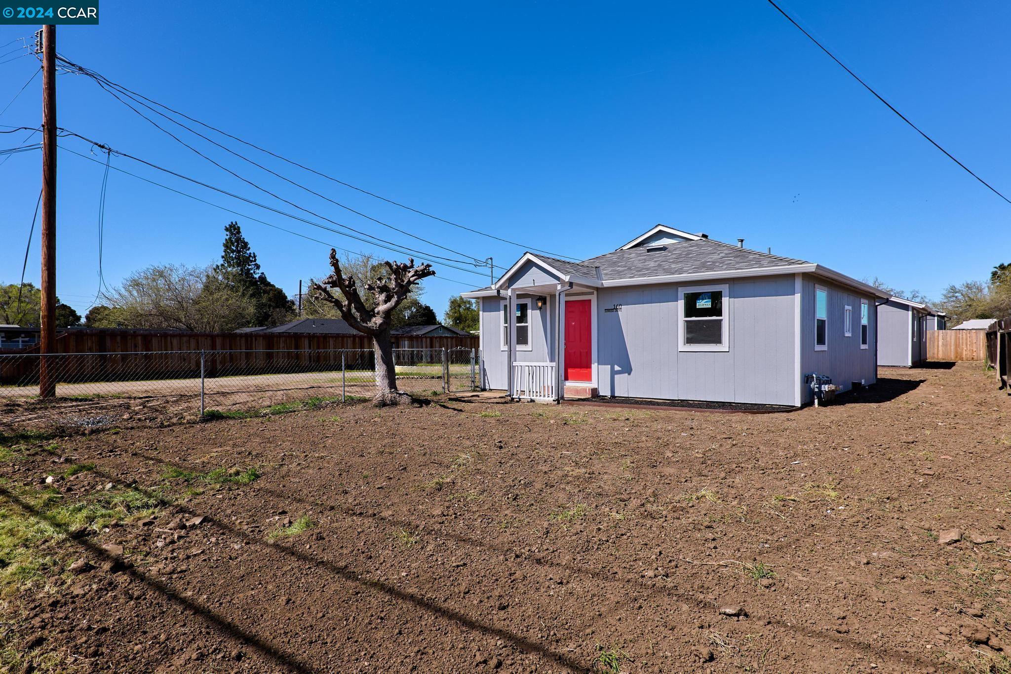 160 Sunrise Dr