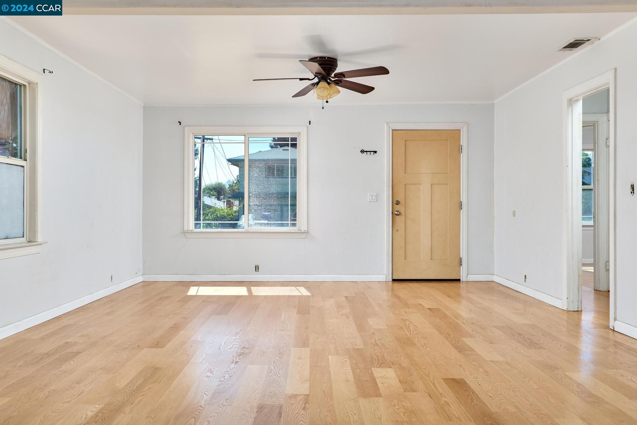 3631 Walnut Ave