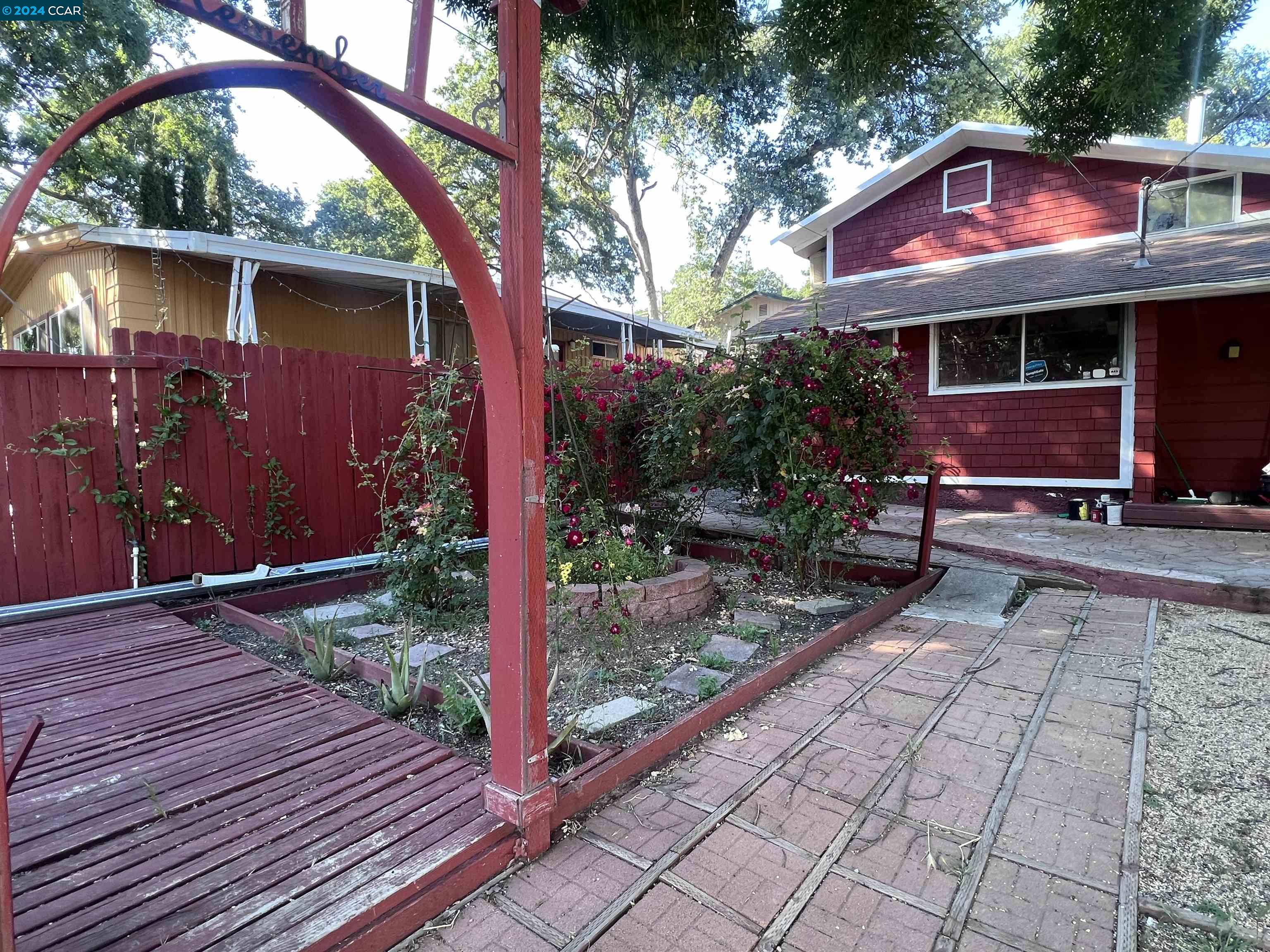 14664 Palmer Ave