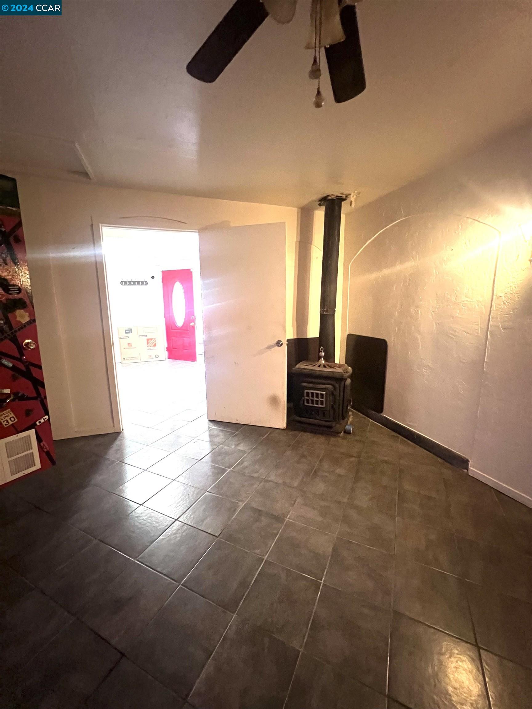 14664 Palmer Ave