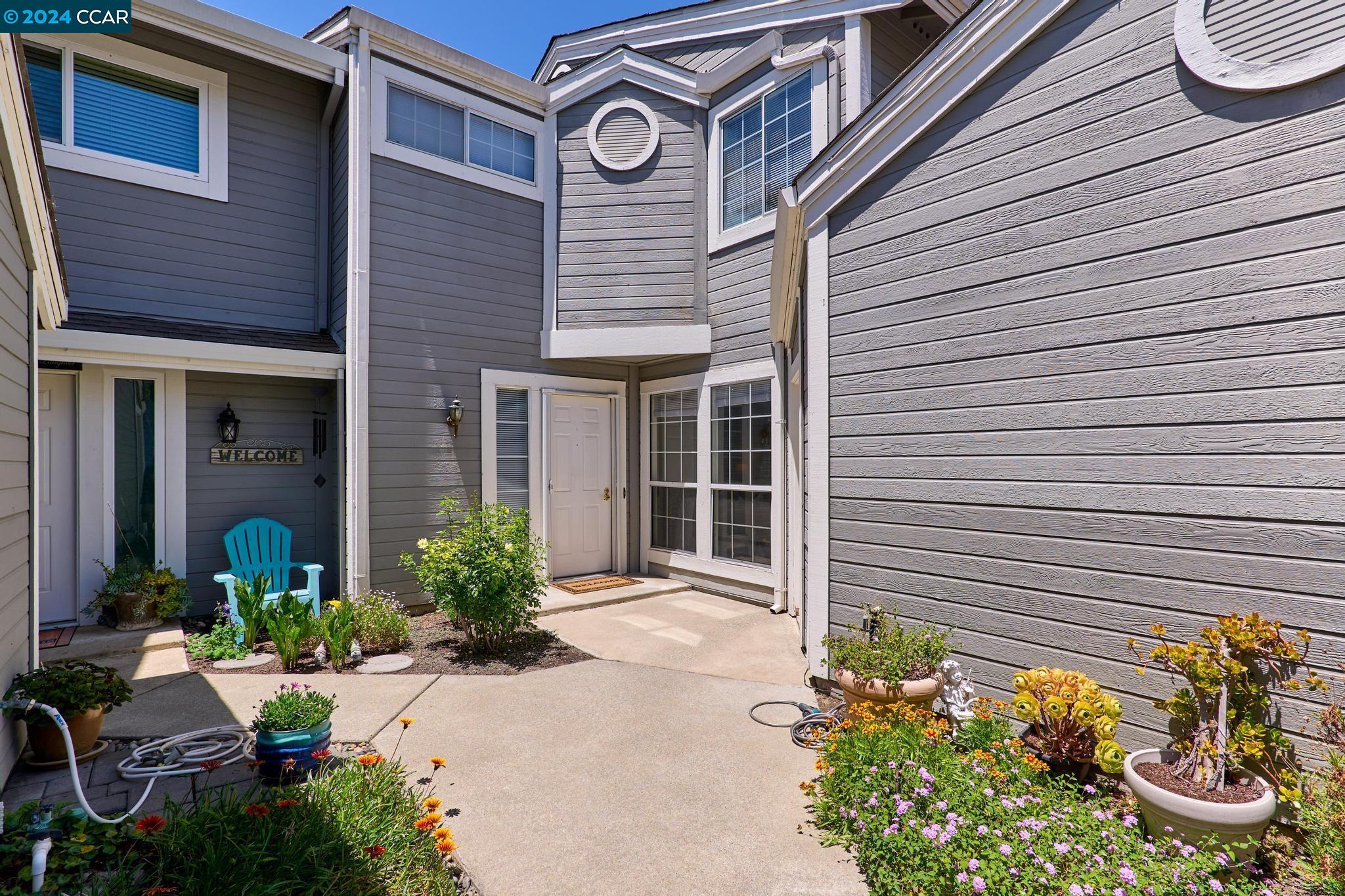 1464 Peachtree Cmn
