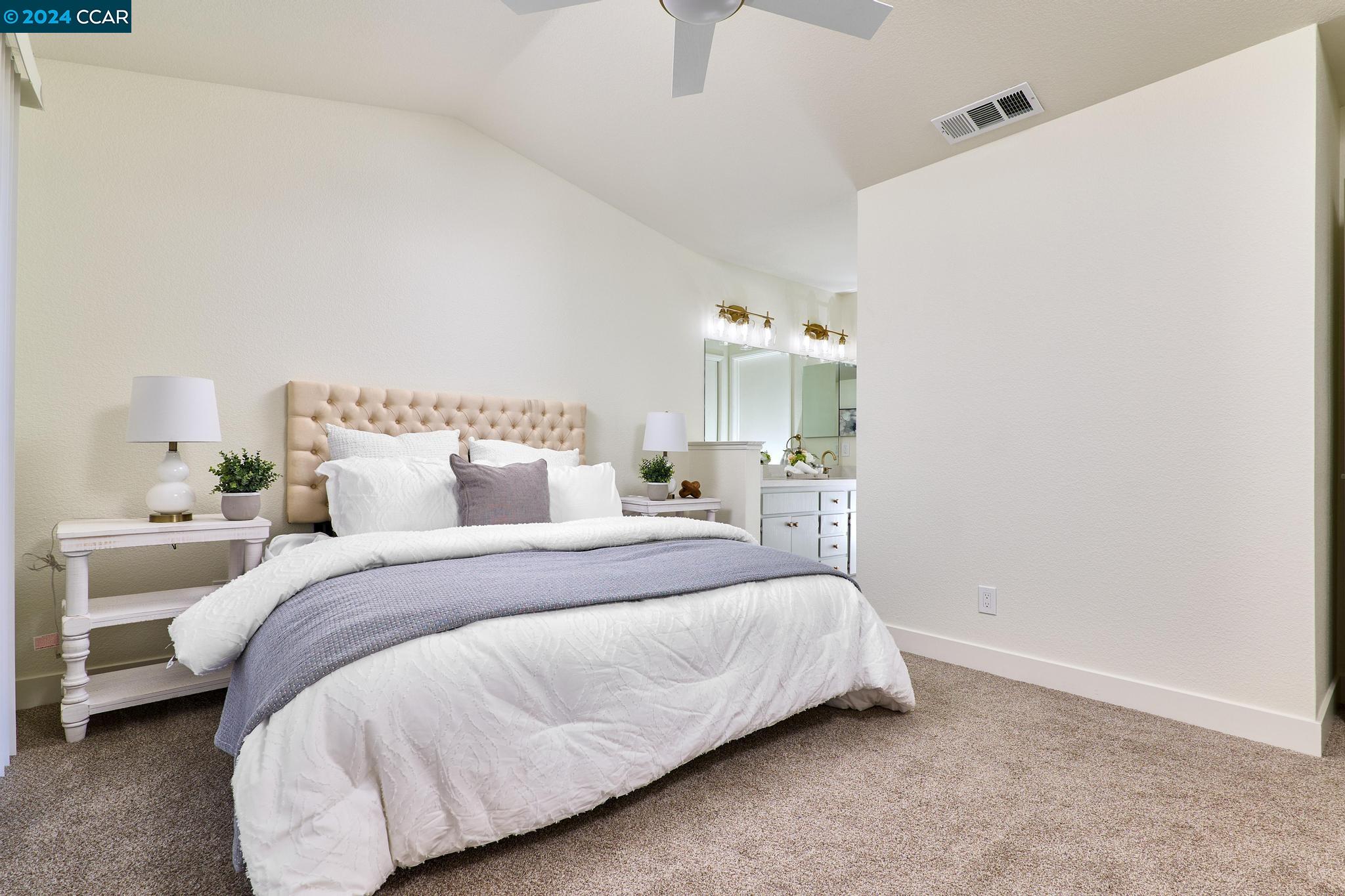 1464 Peachtree Cmn
