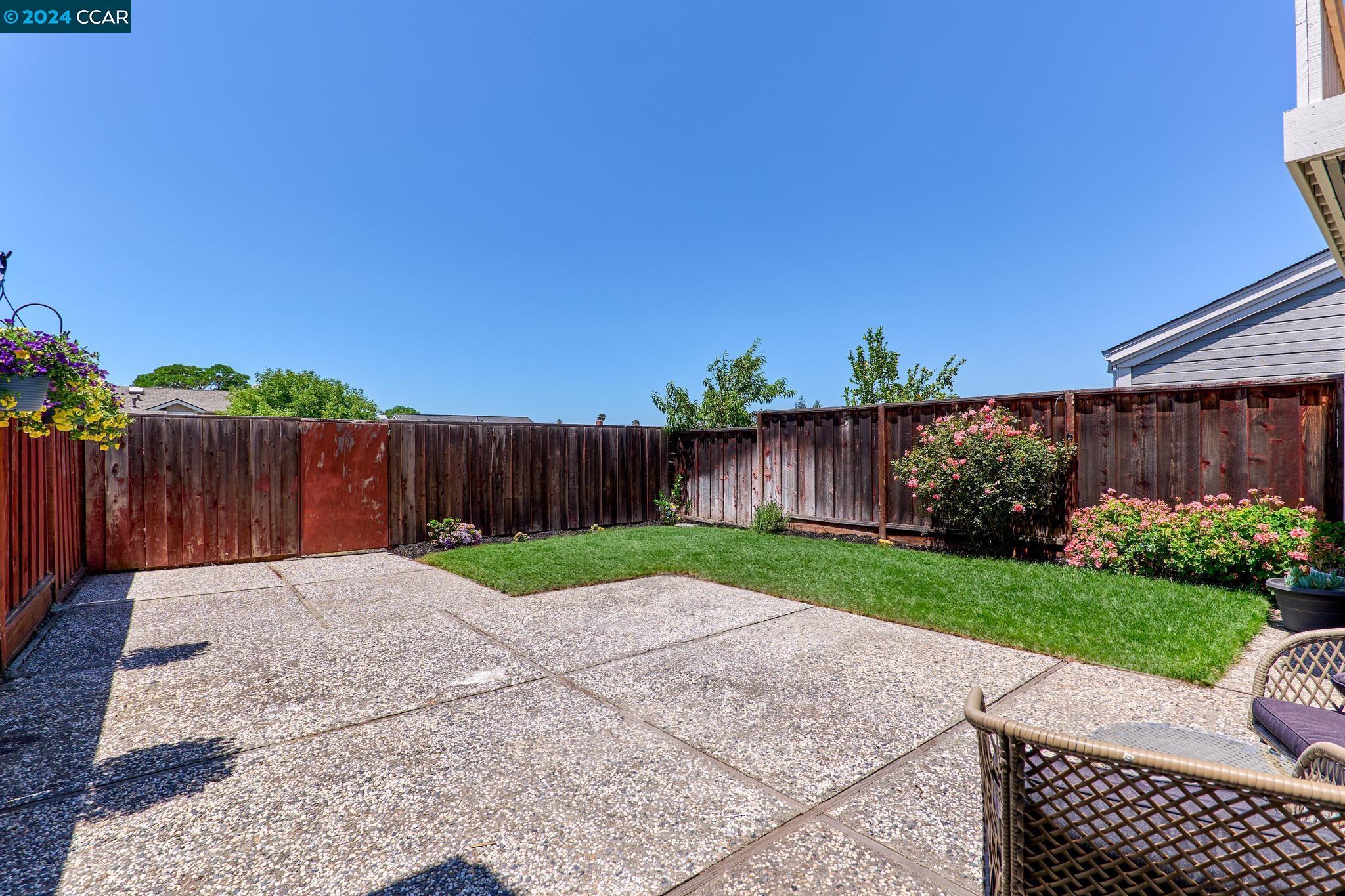 1464 Peachtree Cmn