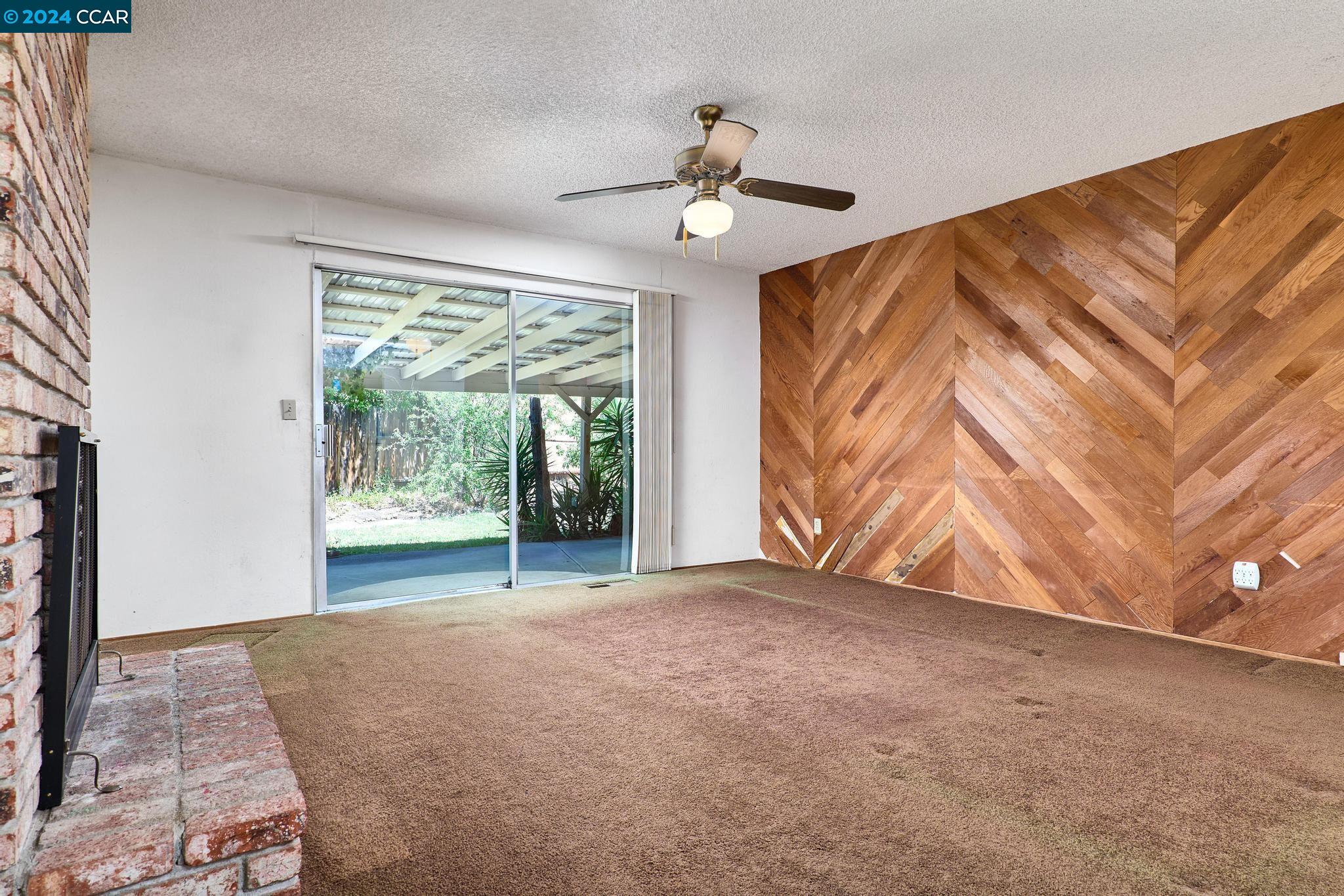 4110 Crestview Dr