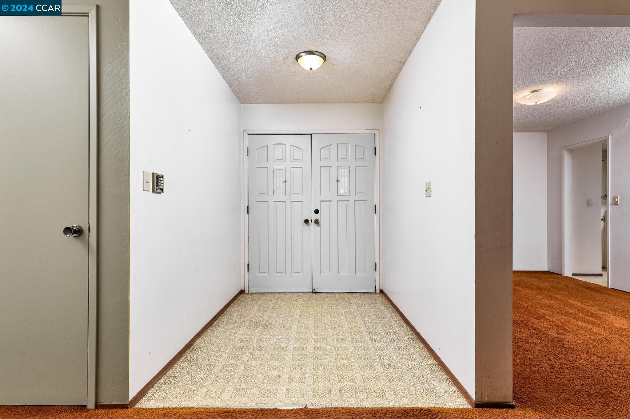 4110 Crestview Dr