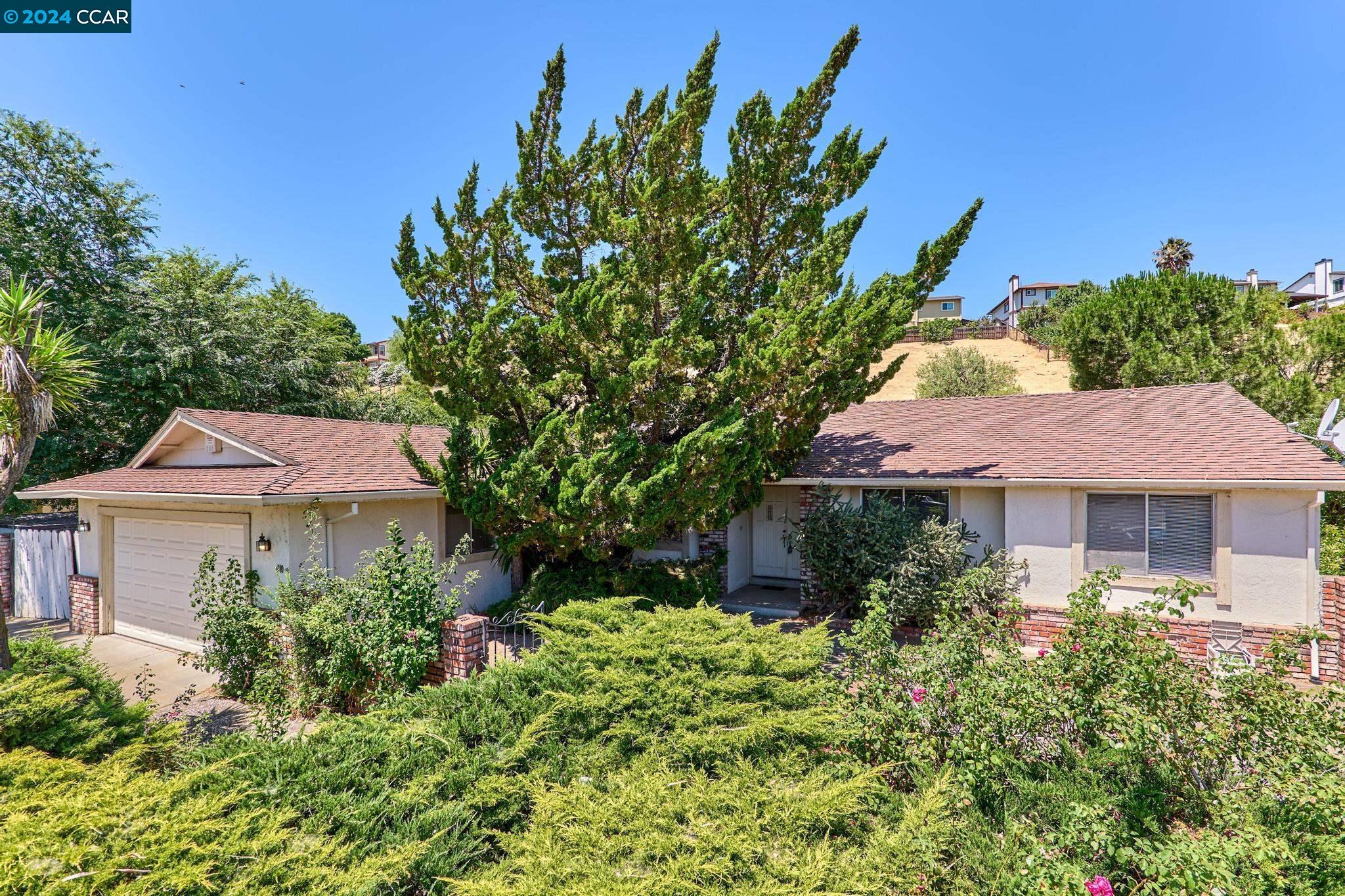 4110 Crestview Dr