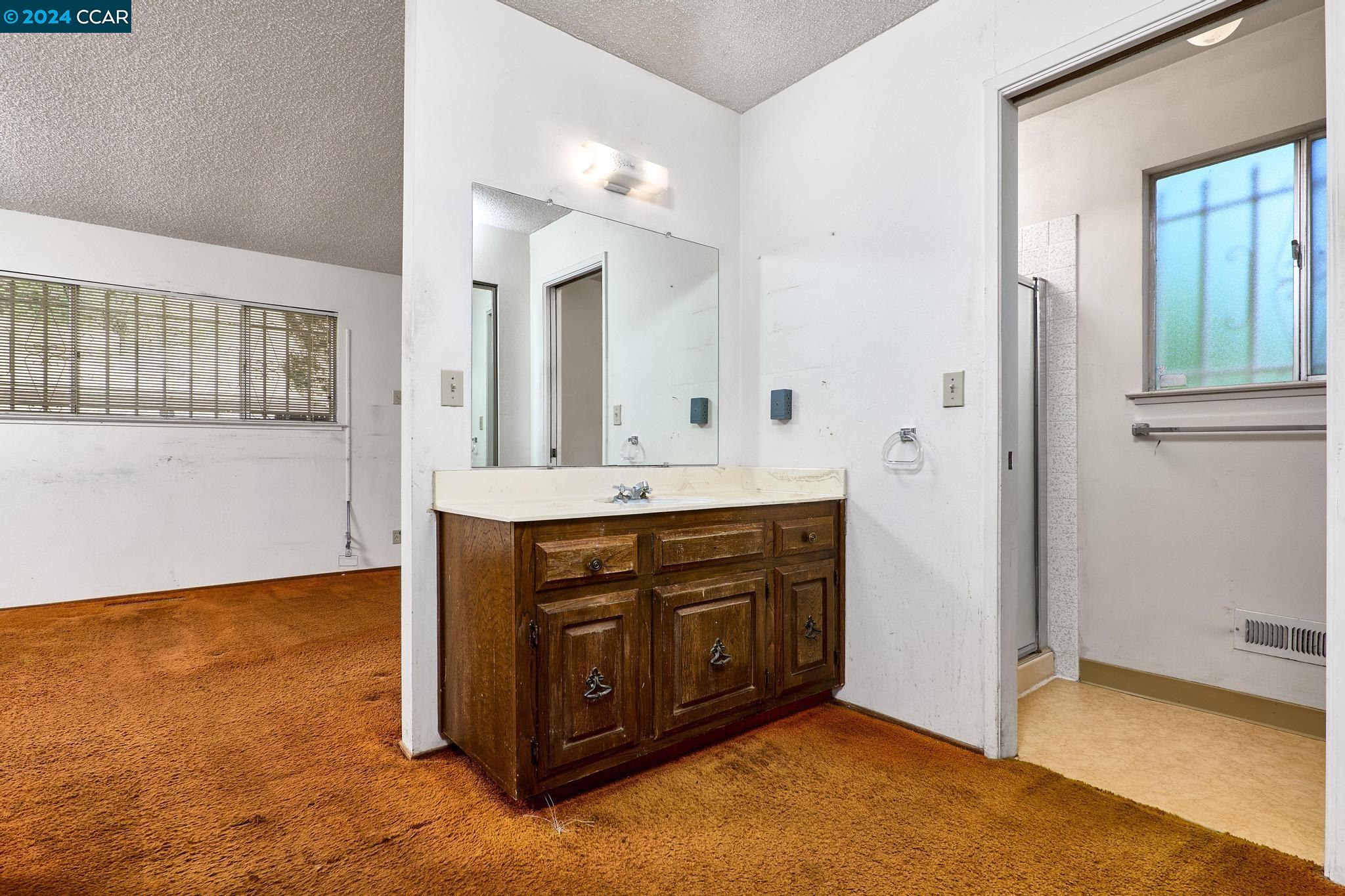 4110 Crestview Dr