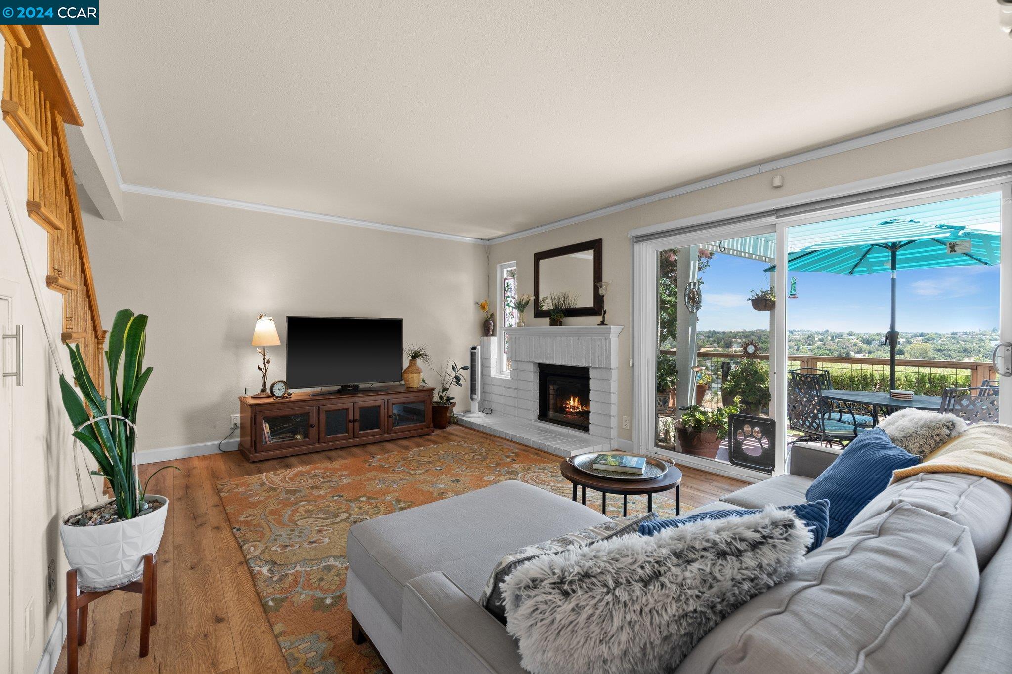 3545 Tabora Dr