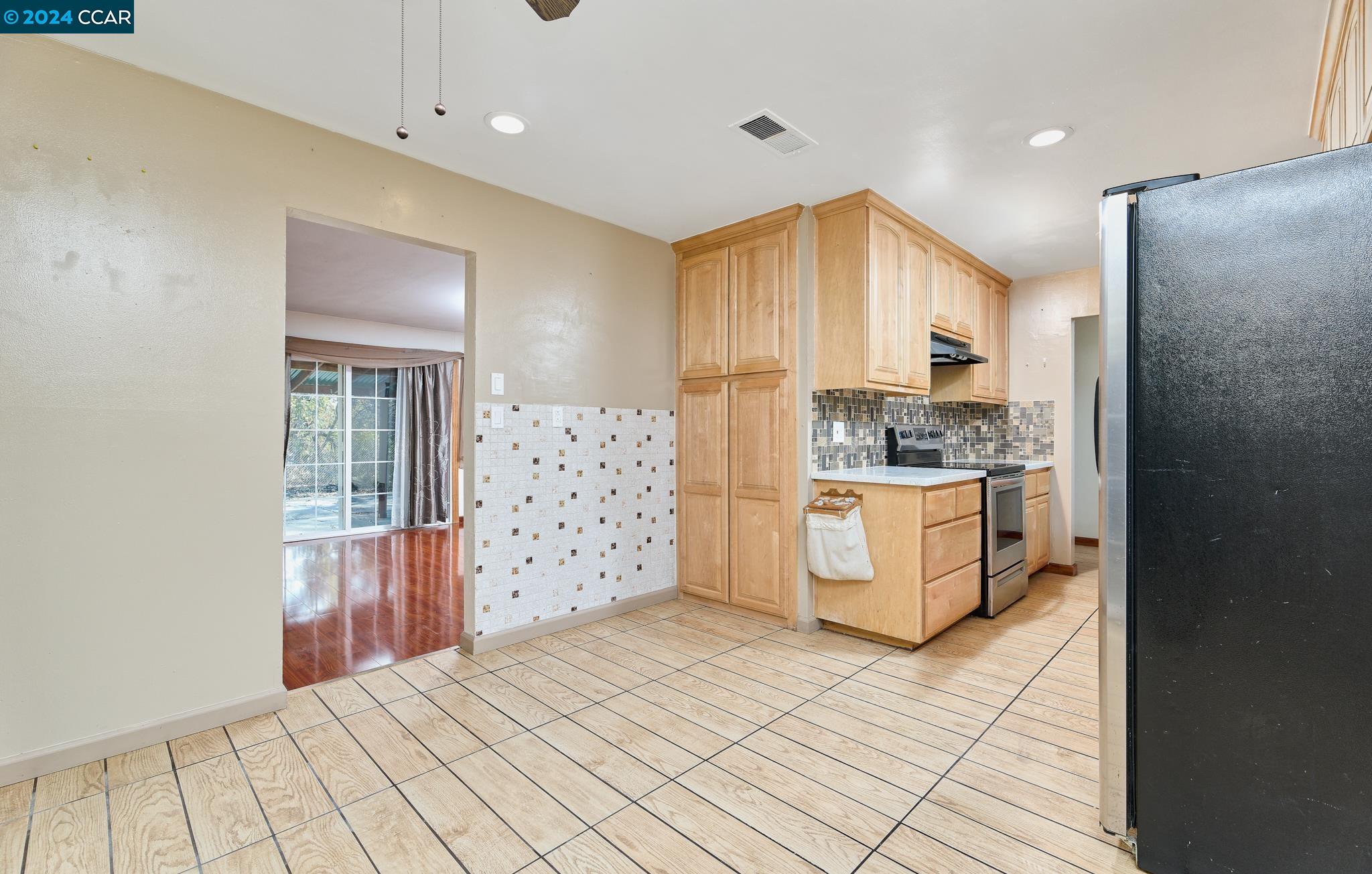 5182 La Corte Bonita