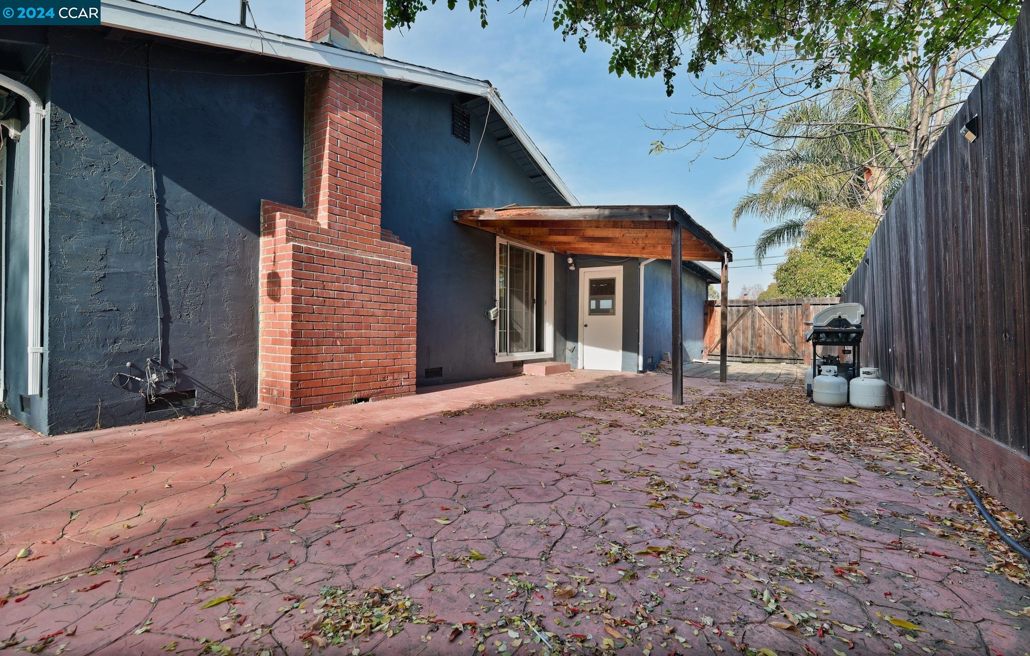 5182 La Corte Bonita