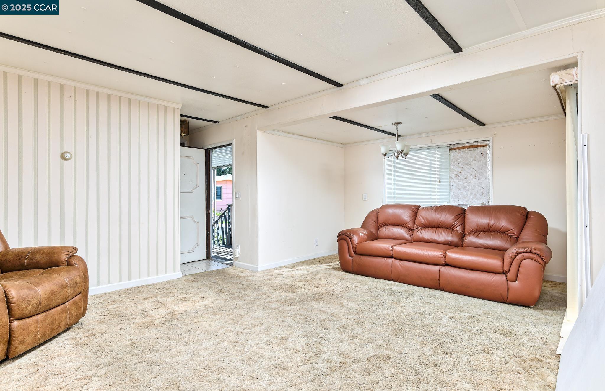 728 Treasure Dr.