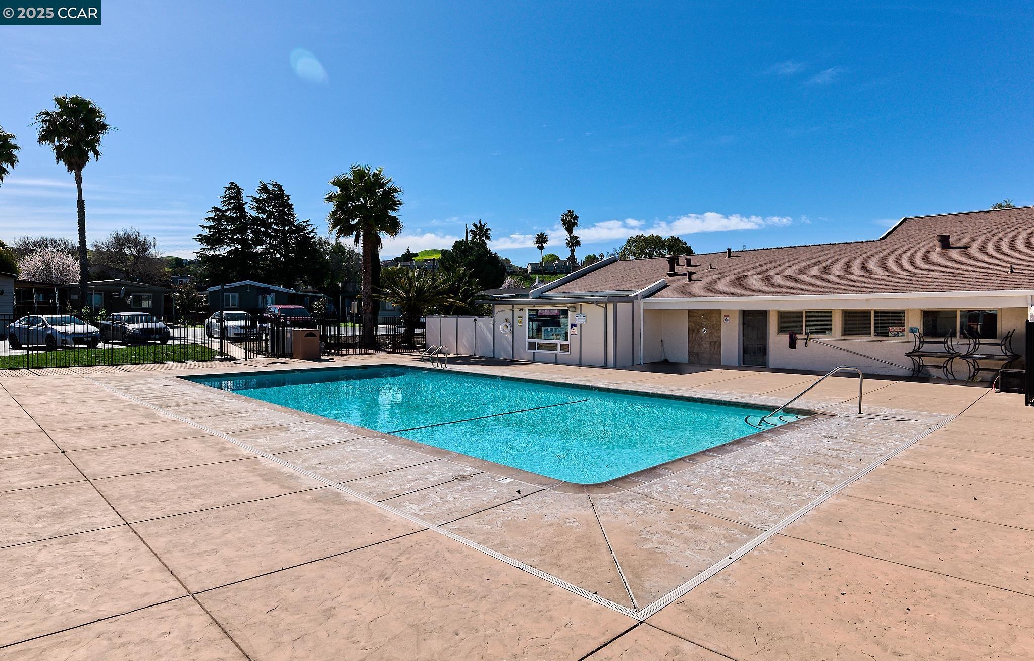 728 Treasure Dr.