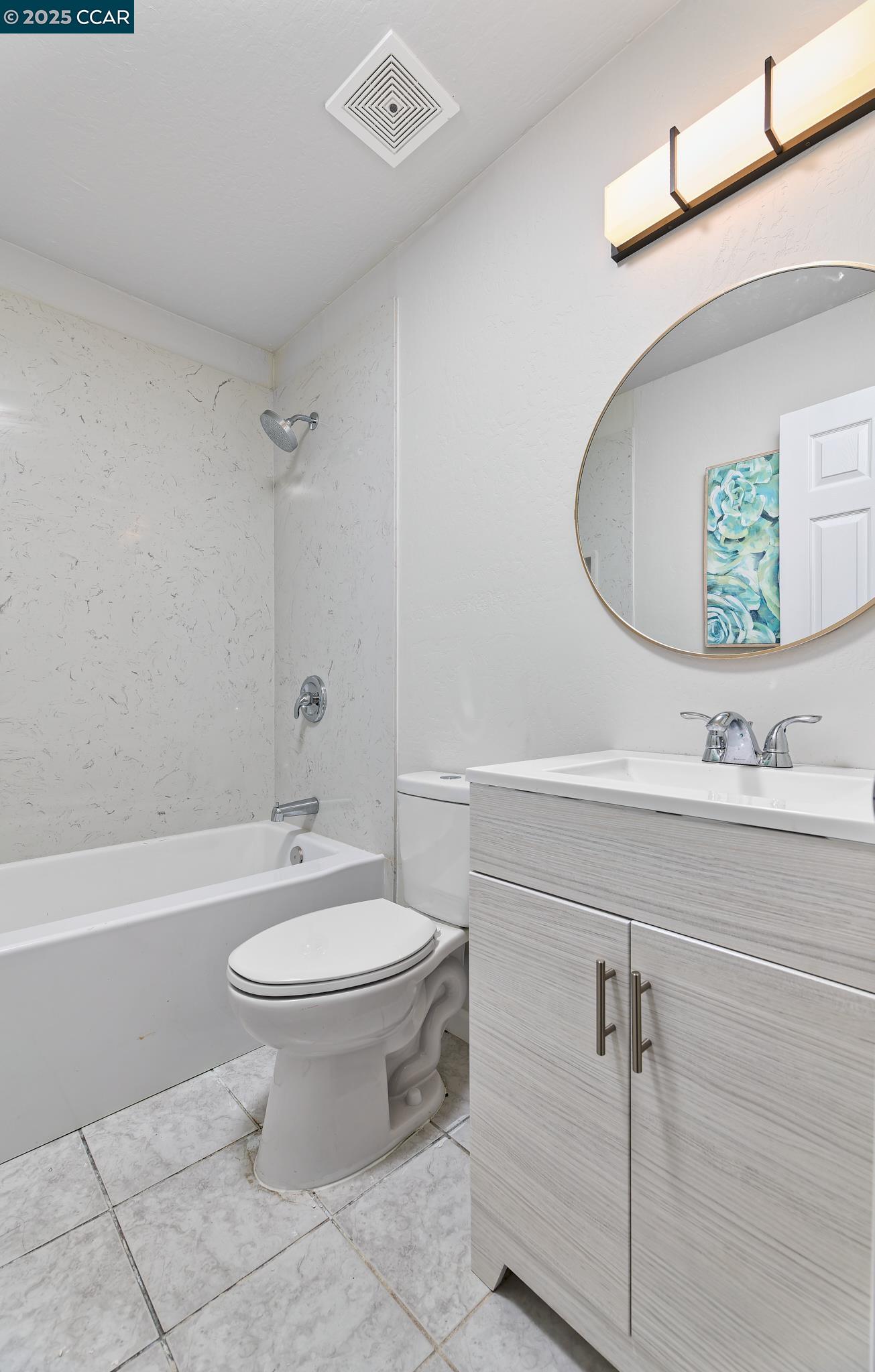 2248 Hamlin Dr